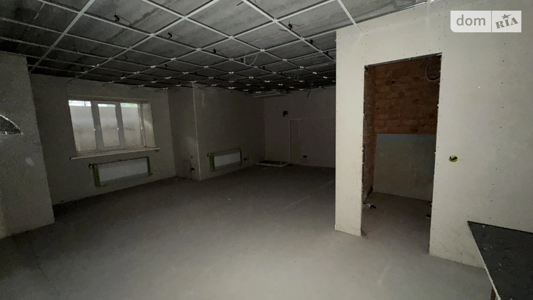 Продается офис 90 кв. м в бизнес-центре, цена: 85000 $ - фото 3