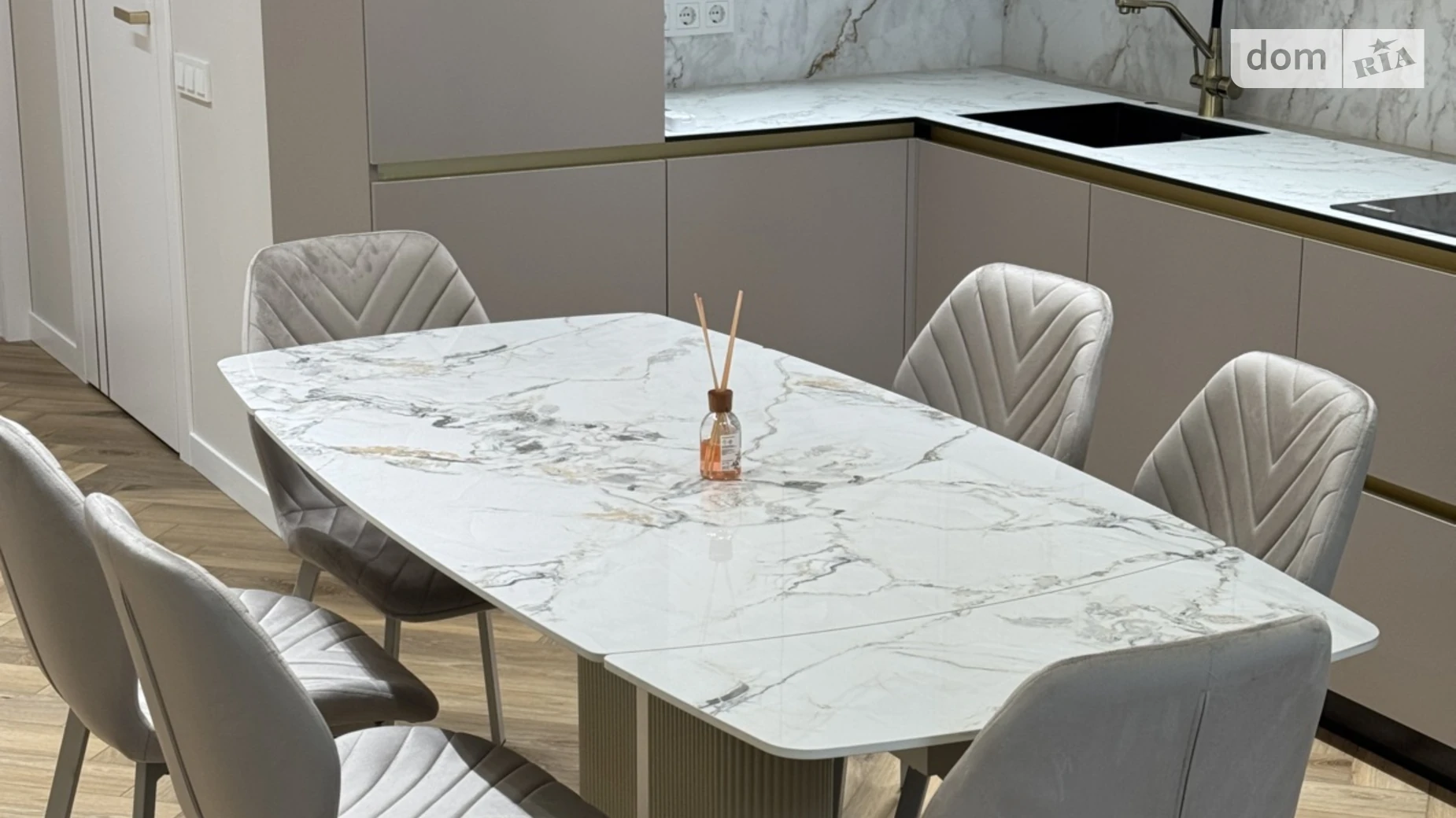 мас. Макарова Ювилейный Ровно, цена: 145000 $ - фото 4