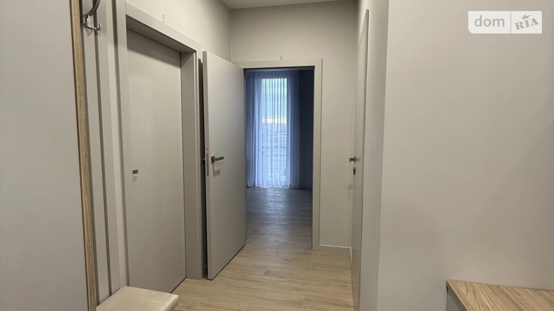 Продается 1-комнатная квартира 46.6 кв. м в Ужгороде, ул. Минайская, 14В - фото 4