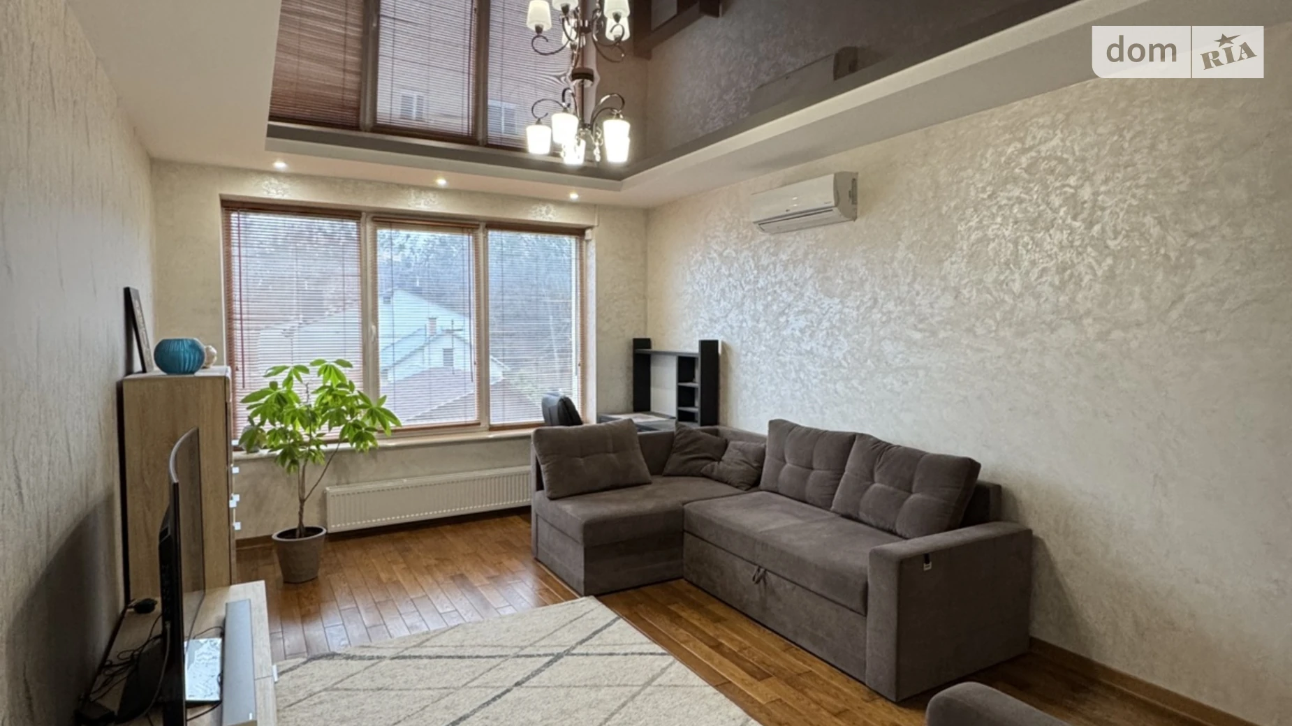 Продается 1-комнатная квартира 41.2 кв. м в Львове, ул. Скниловская, 65А - фото 2