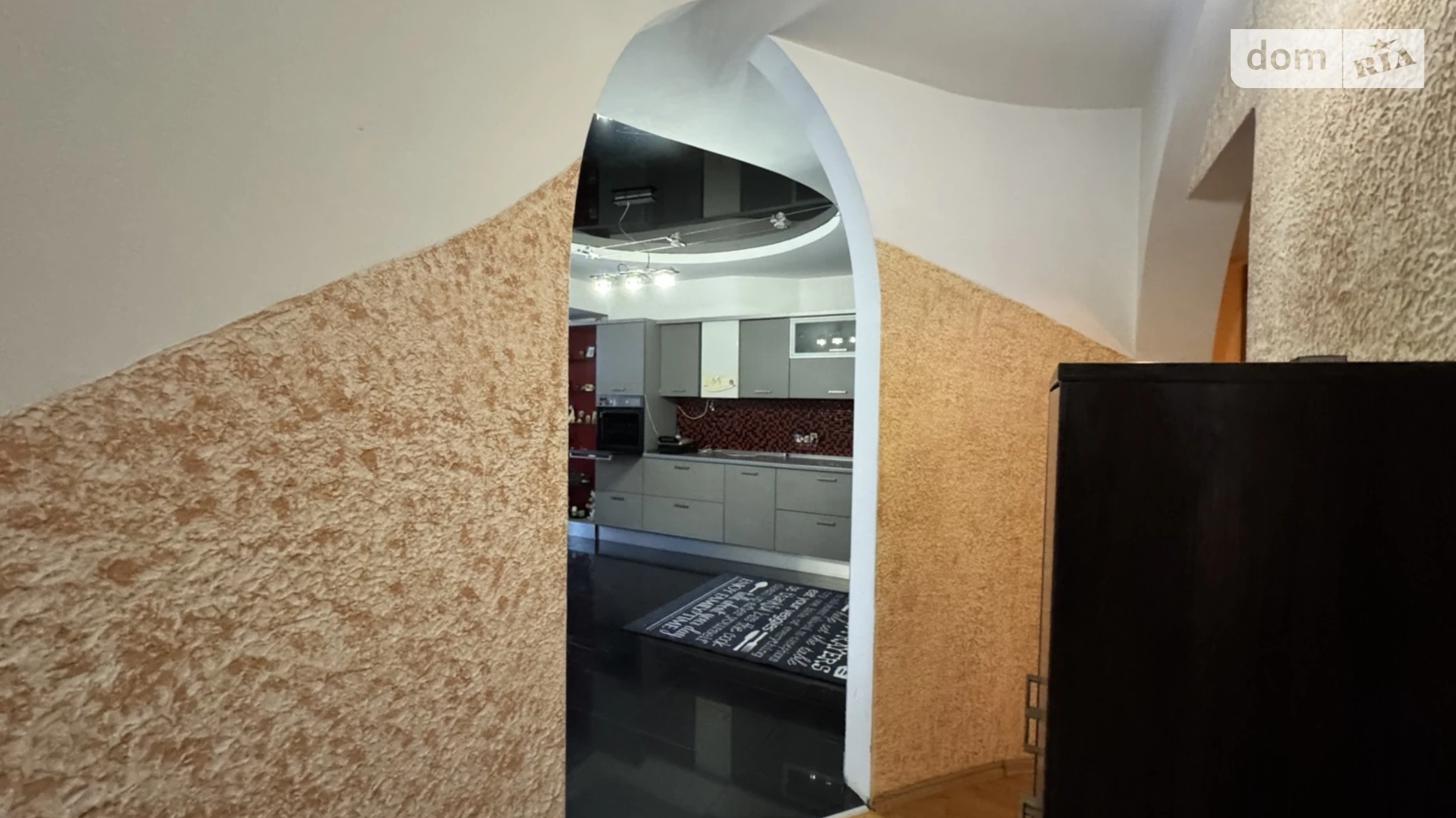 Продається 4-кімнатна квартира 109.6 кв. м у Чорткові, вул. Монастирська, 20 - фото 4