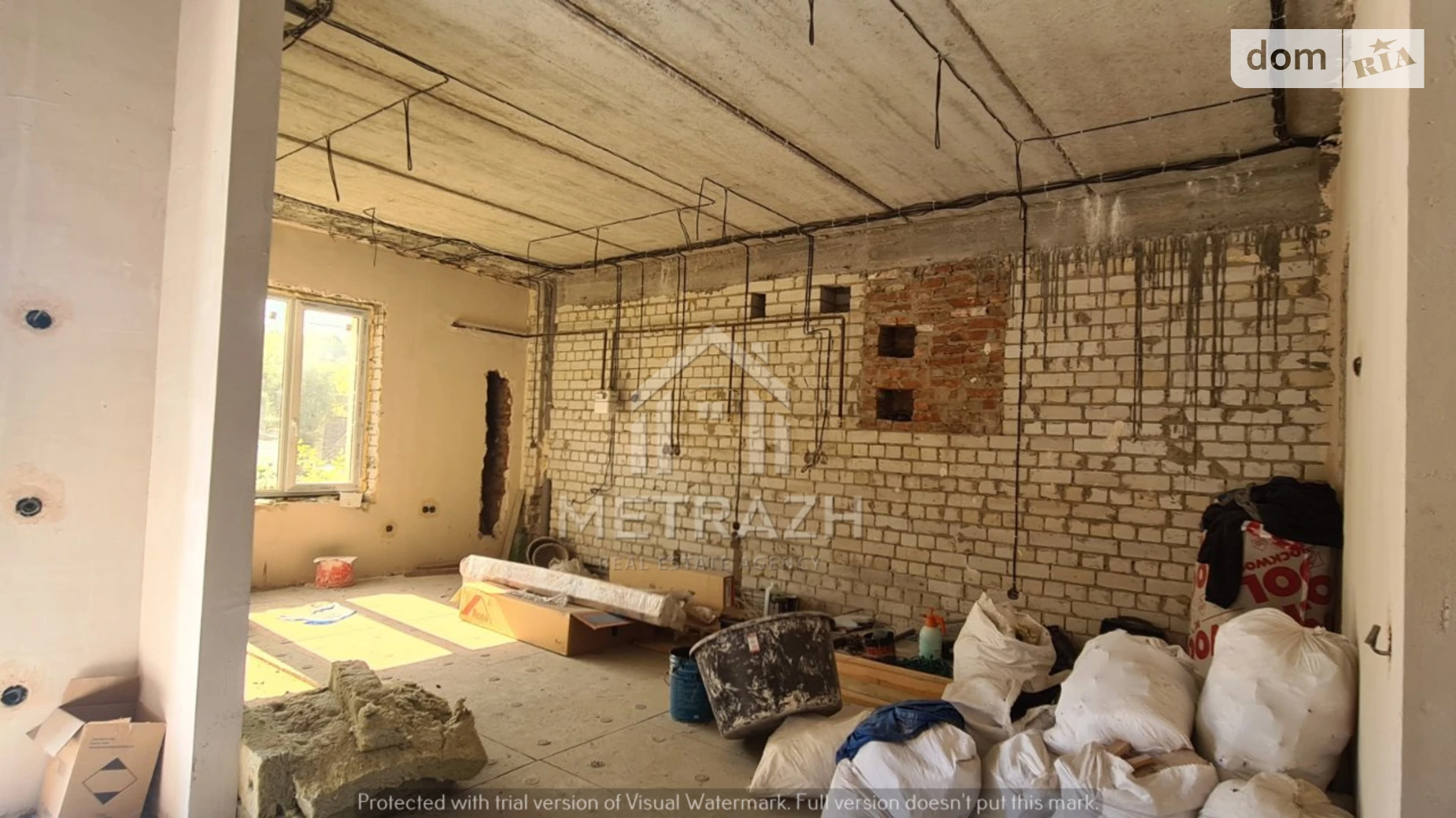 Продается дом на 2 этажа 200.1 кв. м с бассейном, цена: 58000 $ - фото 2