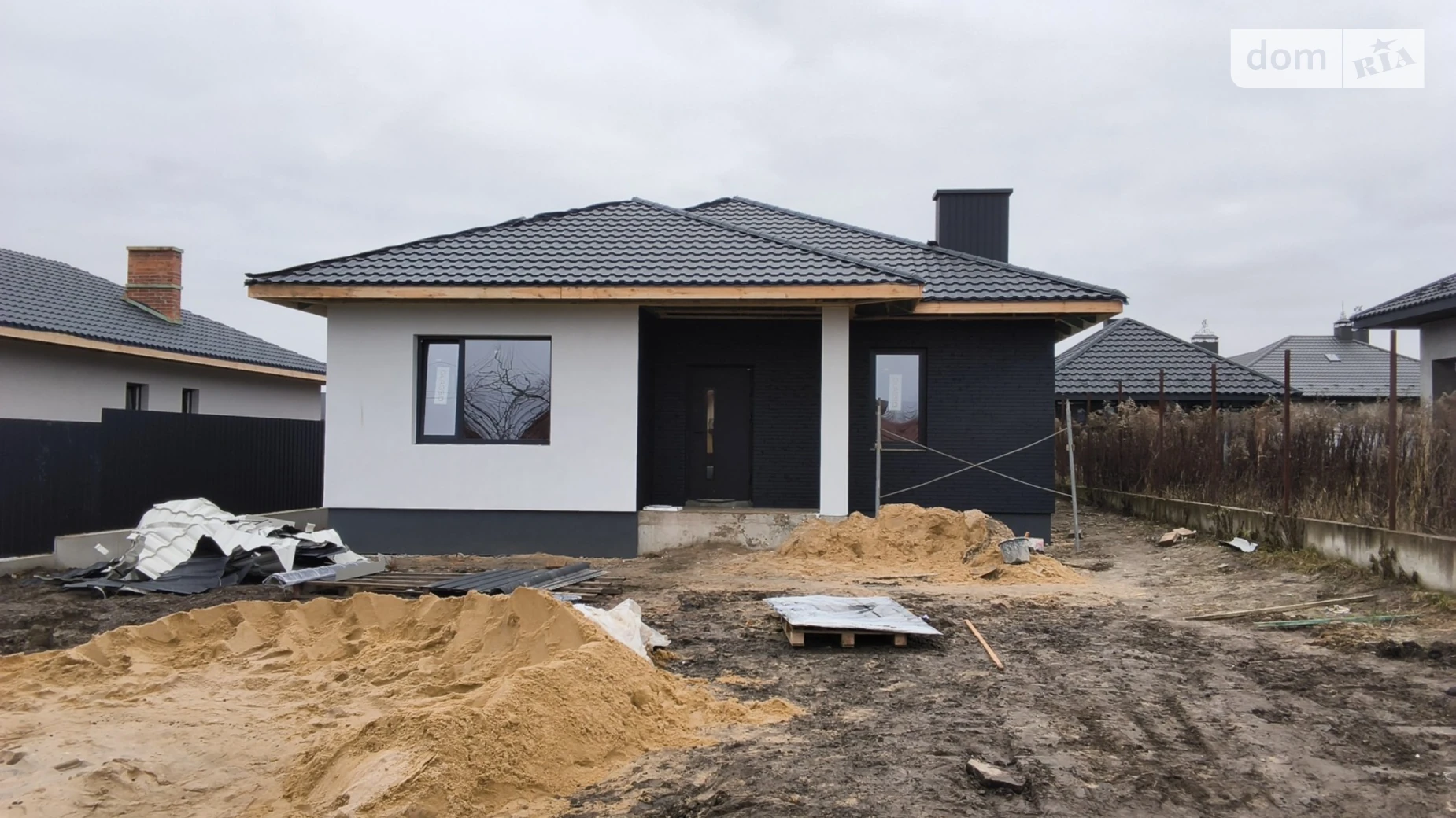 Продается одноэтажный дом 106 кв. м с садом, цена: 90000 $ - фото 2