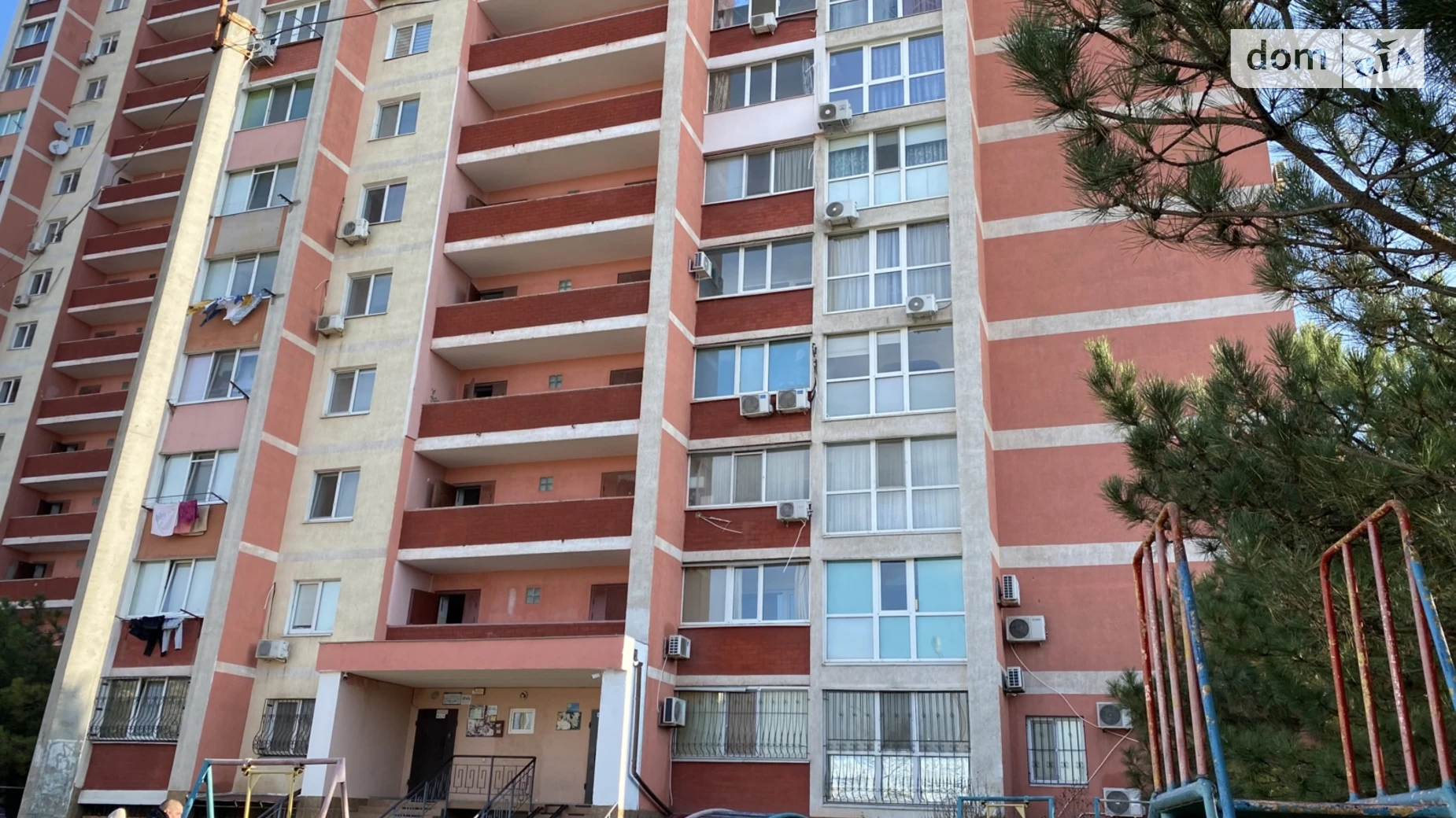 Продается 3-комнатная квартира 80 кв. м в Черноморске, ул. Защитников Украины(1 Мая), 19 - фото 2