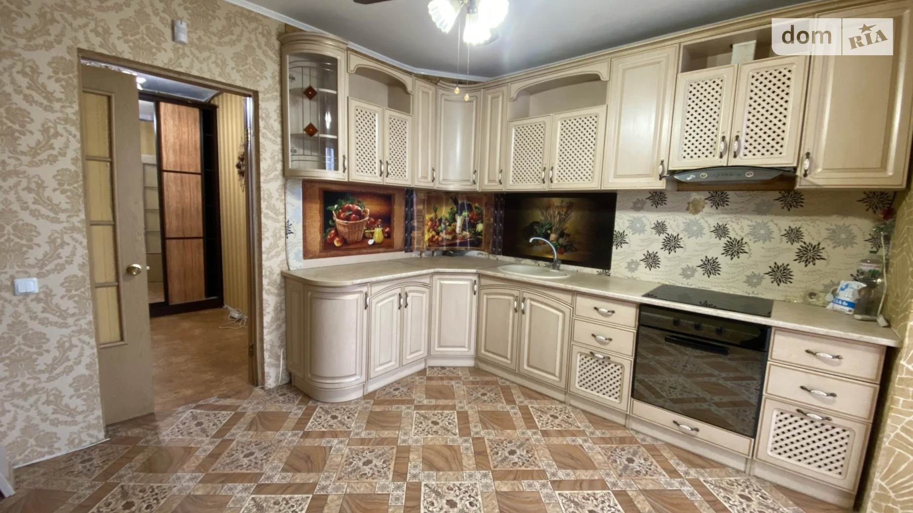 Продается 3-комнатная квартира 80 кв. м в Черноморске, ул. Защитников Украины(1 Мая), 19 - фото 5