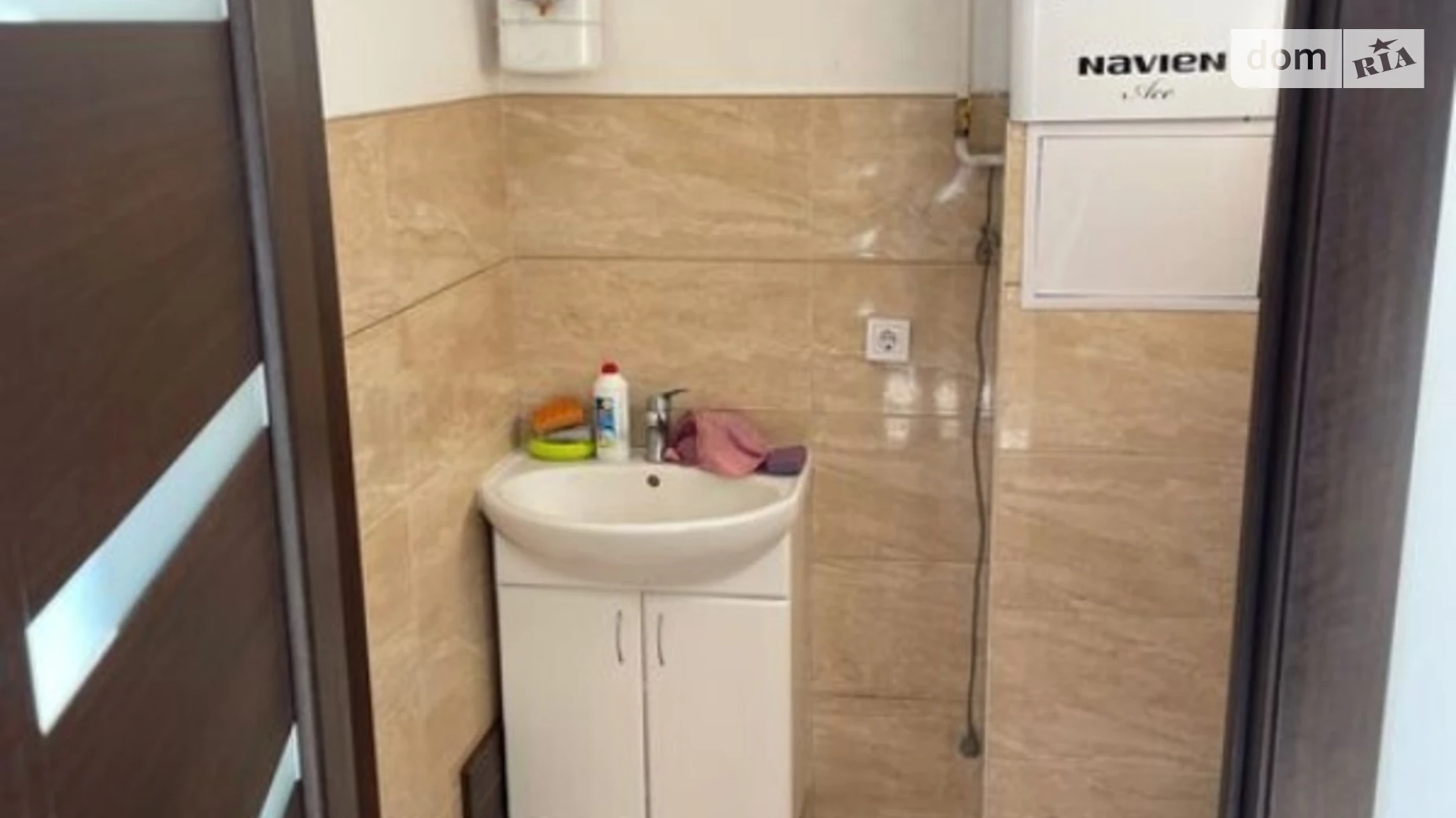 Сдается в аренду офис 55 кв. м в бизнес-центре, цена: 400 $ - фото 5