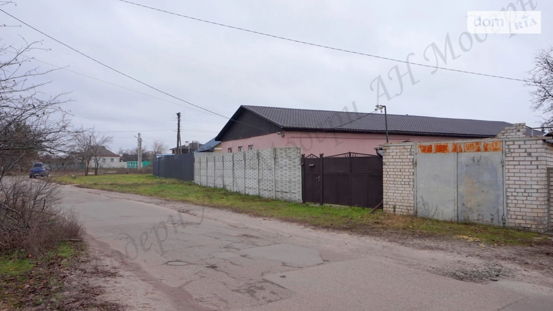 Продается одноэтажный дом 201.6 кв. м с камином, цена: 99000 $ - фото 2