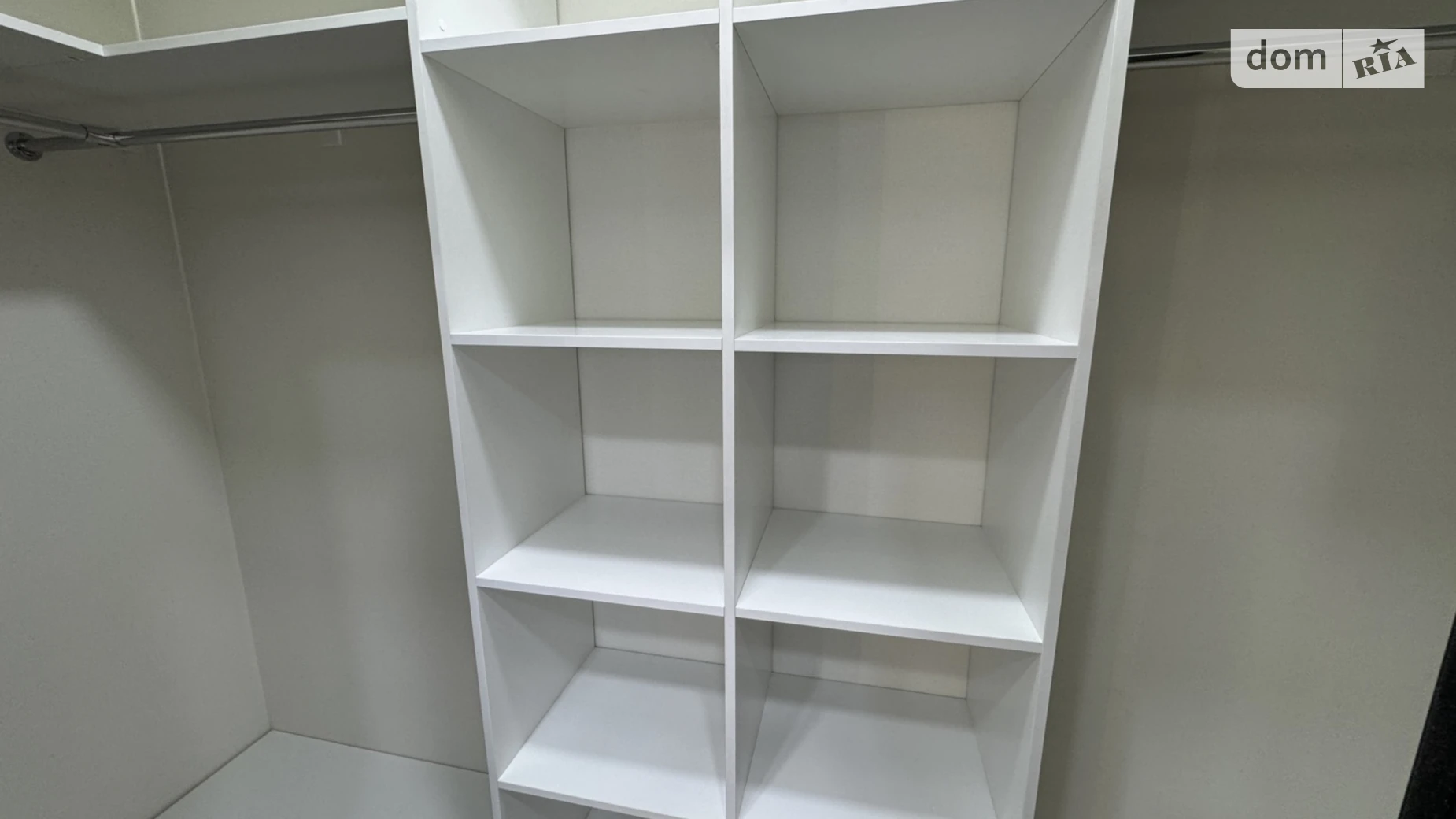 Продается 1-комнатная квартира 43 кв. м в Одессе, ул. Краснова, 3 корпус 67 - фото 5