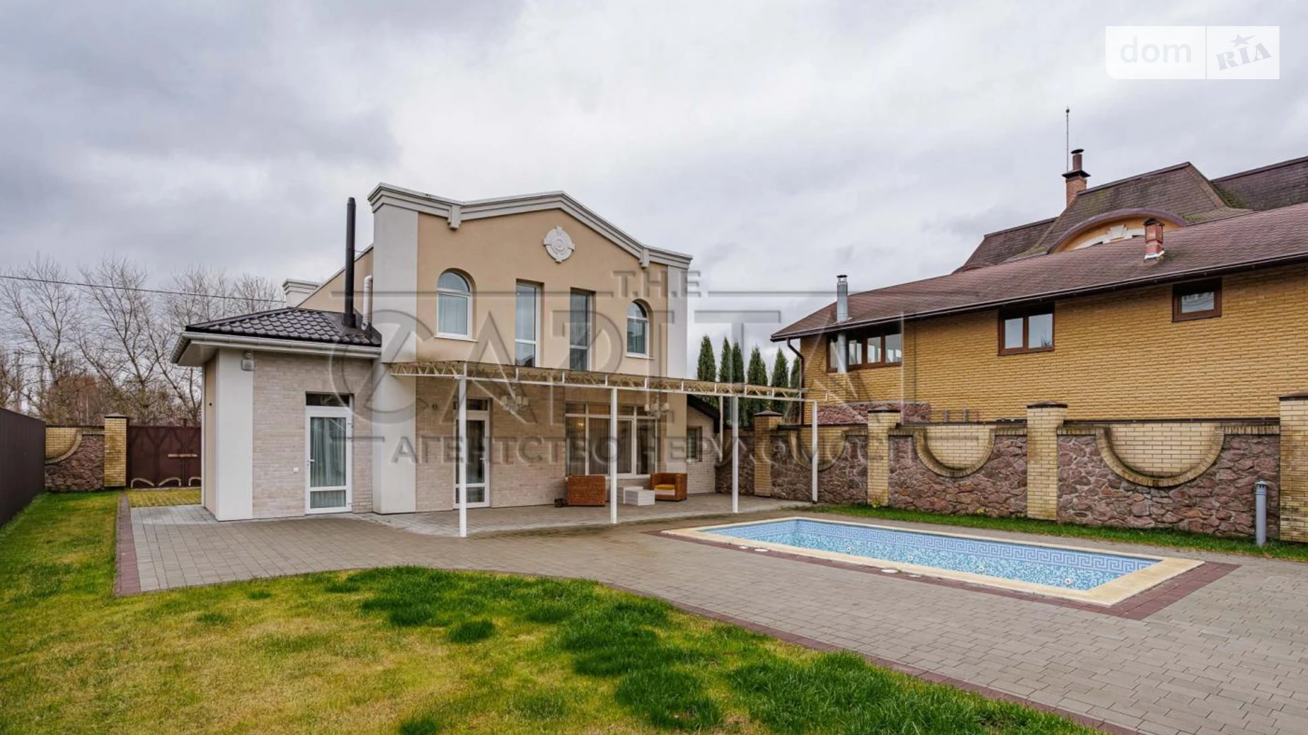 Сдается в аренду дом на 2 этажа 150 кв. м с участком, цена: 2950 $ - фото 2