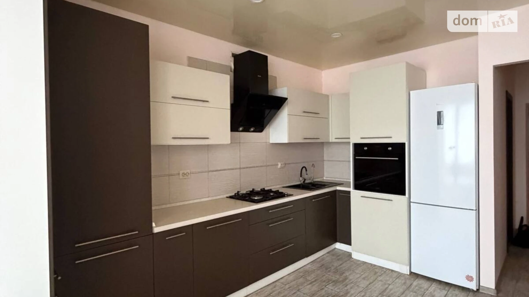 Продається 1-кімнатна квартира 56.1 кв. м у Святопетрівське, бул. Лесі Українки, 10Б - фото 2