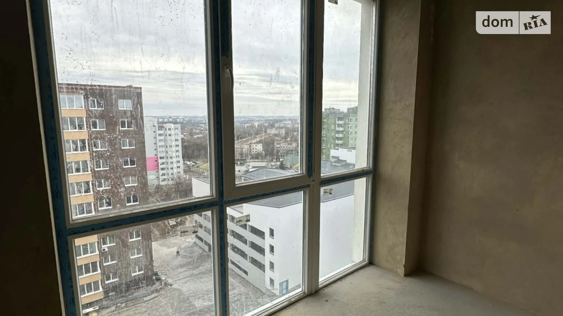 Продается 1-комнатная квартира 42.7 кв. м в Ровно, ул. Соборная - фото 3