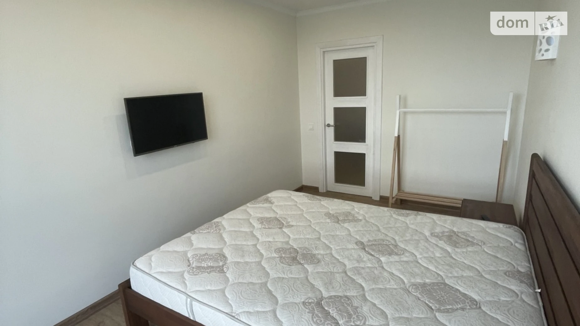 1-комнатная квартира 45 кв. м в Тернополе, ул. Белогорская, 18Г - фото 2