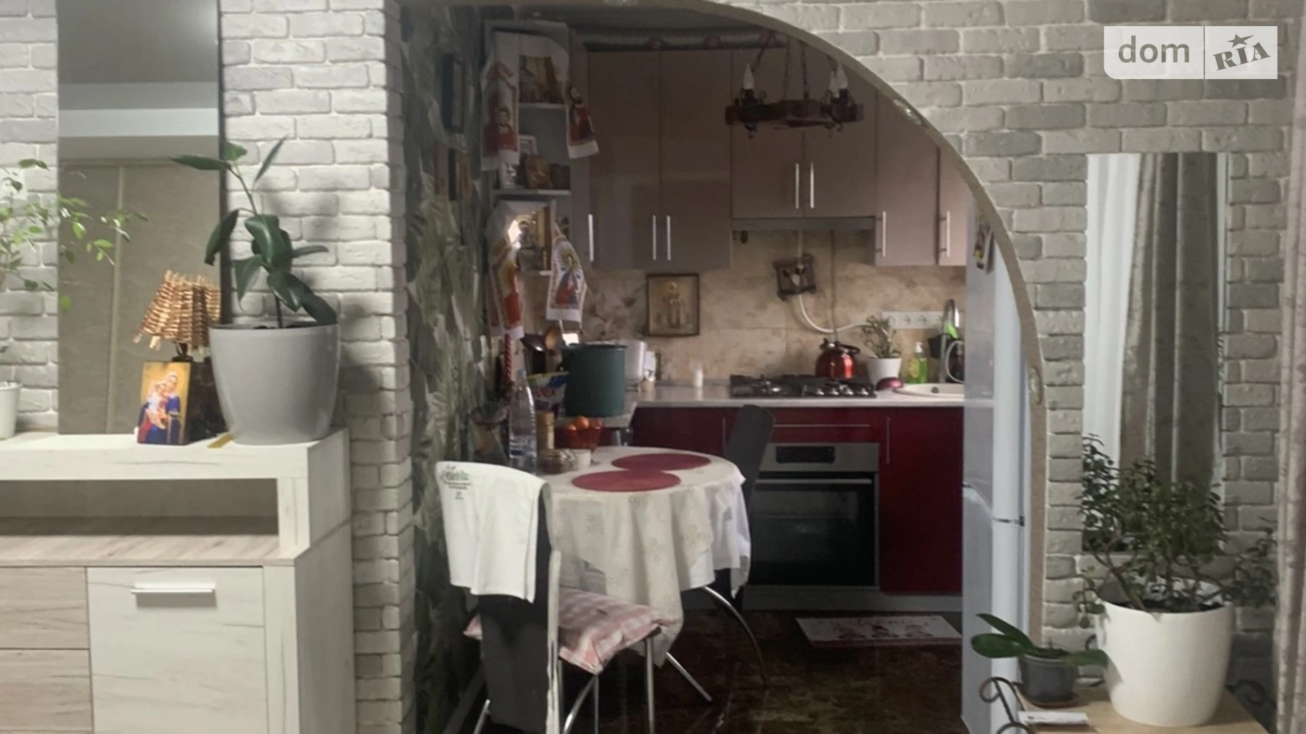 Продается 1-комнатная квартира 41 кв. м в Казатине, ул. Защитников Украины(8-я Гвардейская) - фото 2