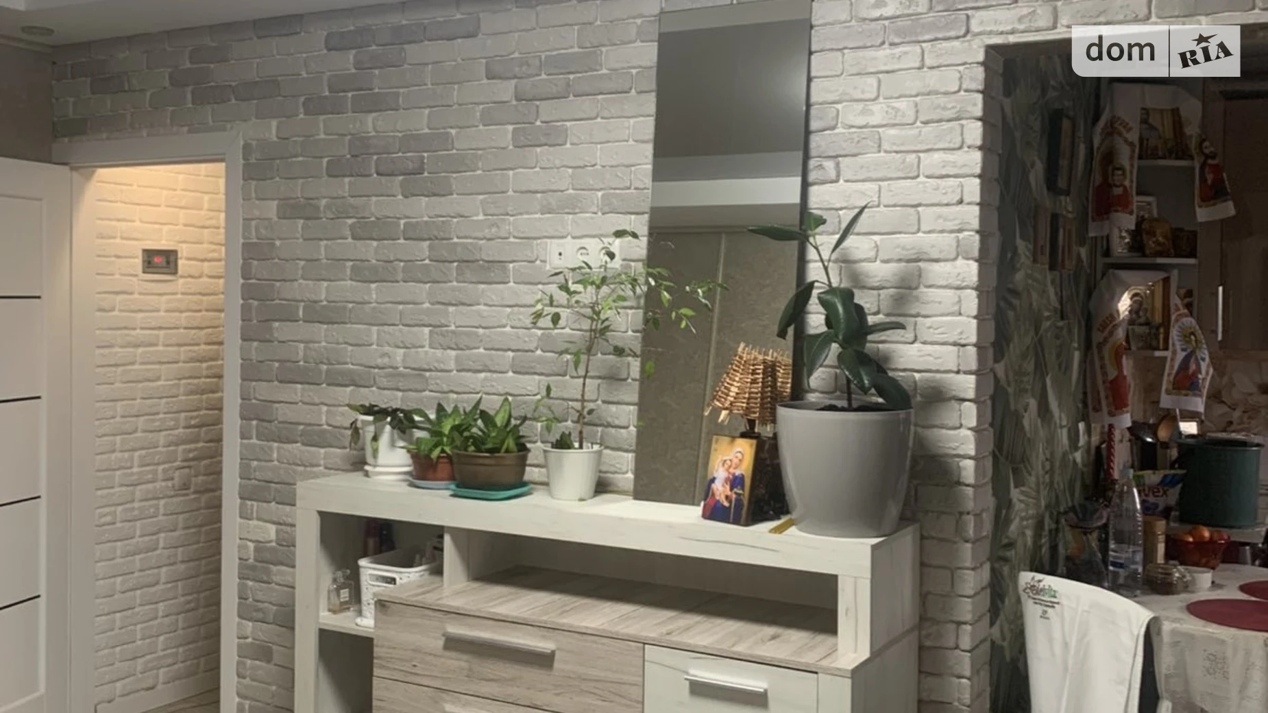 Продается 1-комнатная квартира 41 кв. м в Казатине, ул. Защитников Украины(8-я Гвардейская) - фото 3