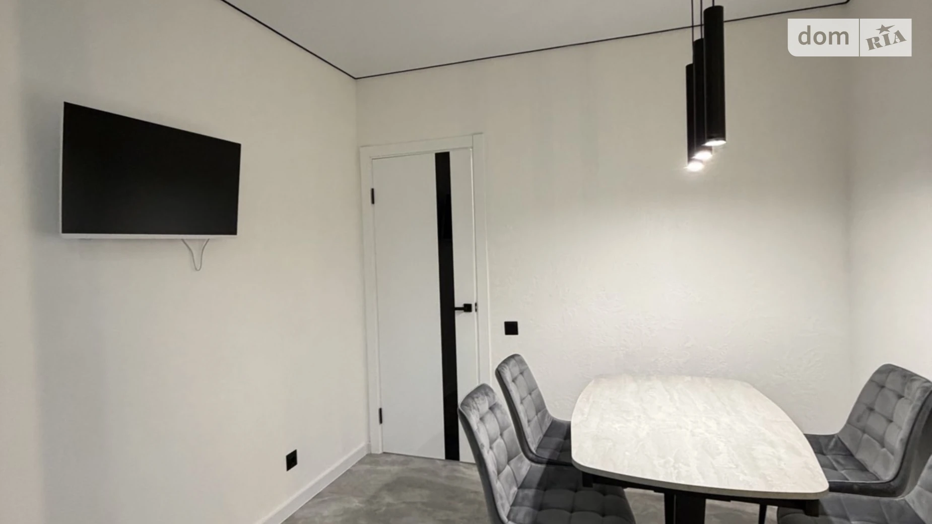 Продается 1-комнатная квартира 40 кв. м в Стрижавке, ул. Киевская, 224 корпус 5 - фото 2