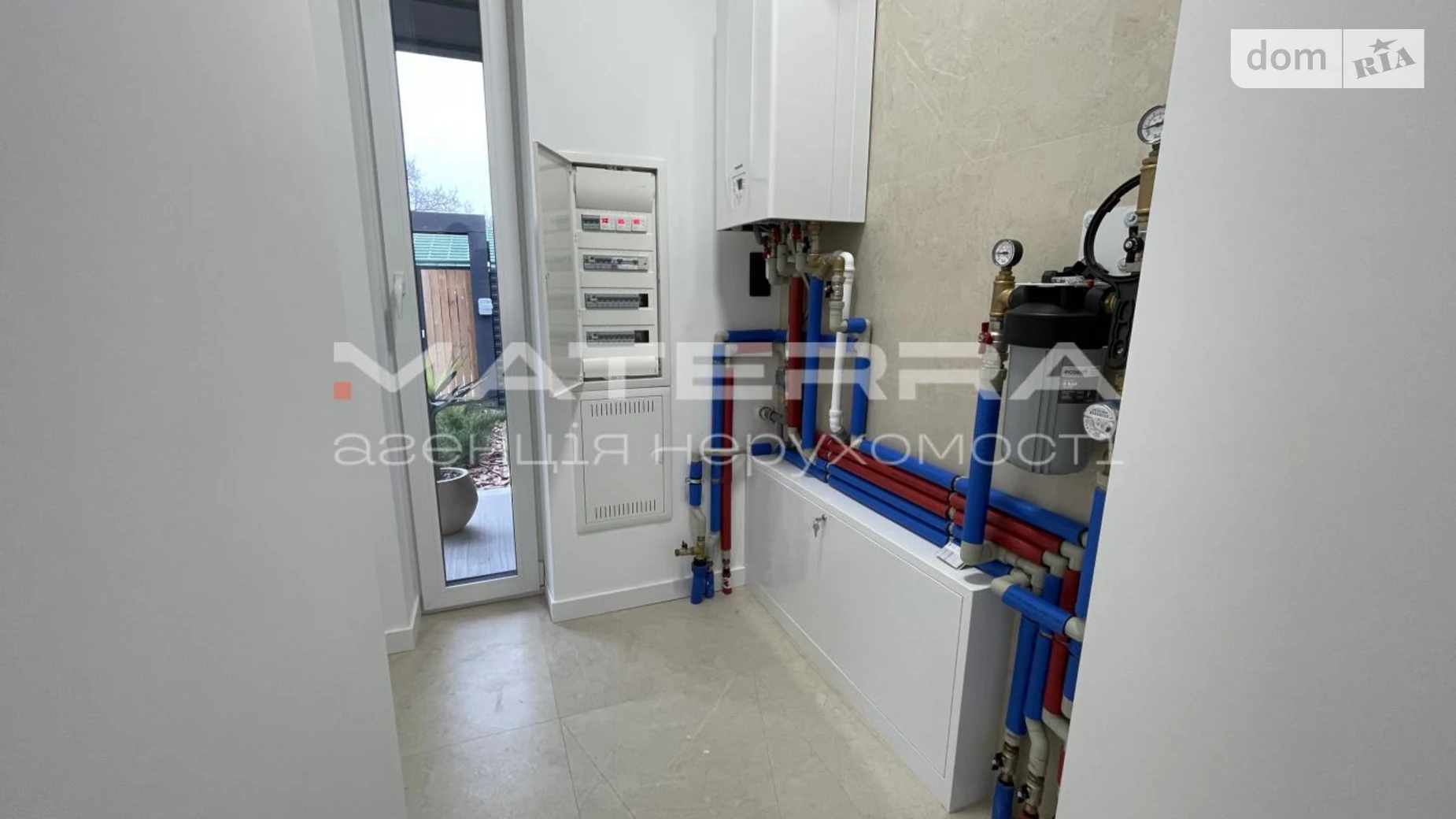 Продается дом на 2 этажа 114 кв. м с камином, цена: 229000 $ - фото 5