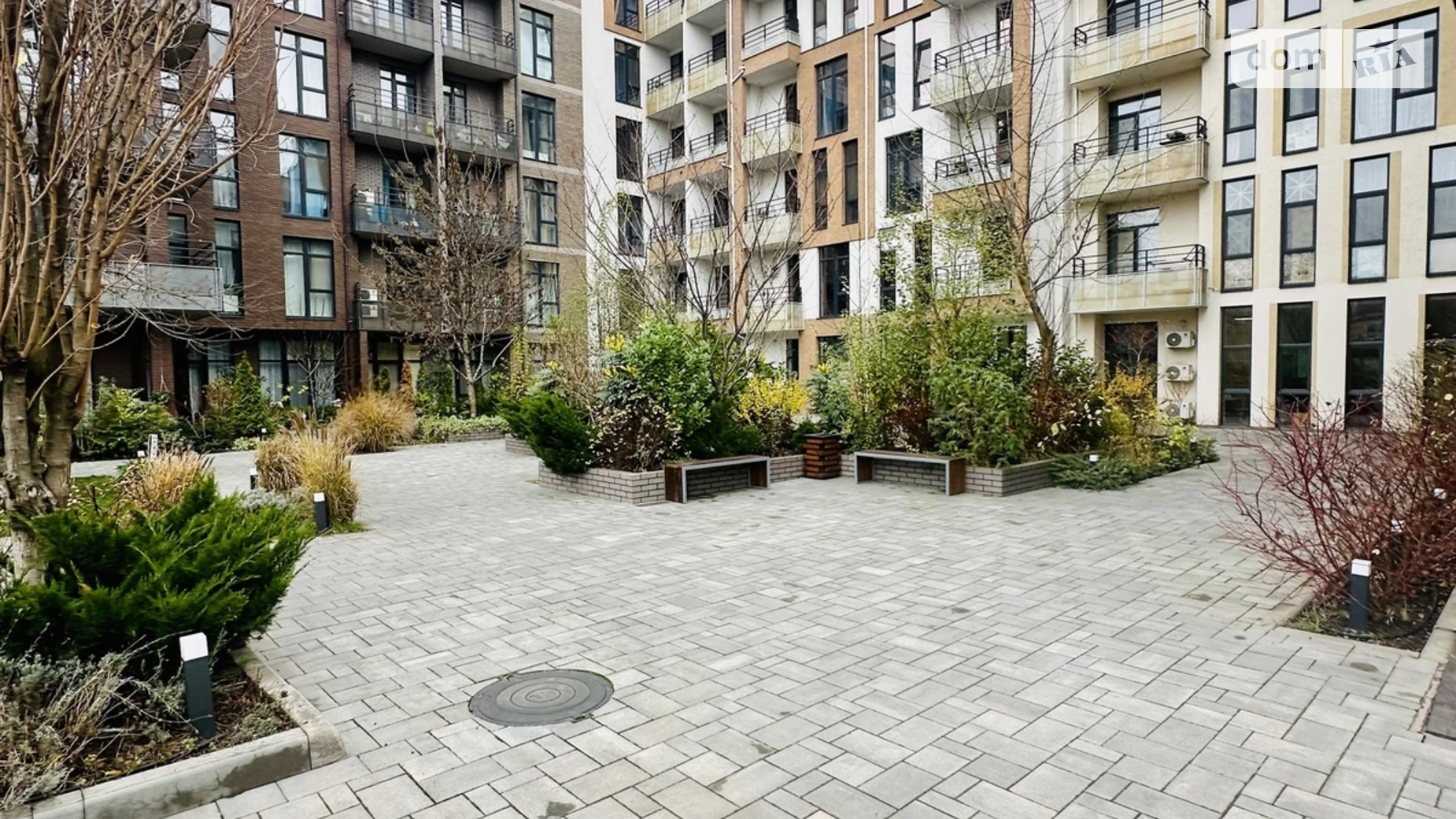 Продается 2-комнатная квартира 107.6 кв. м в Одессе, ул. Анатолия Бачинского(Неделина), 78 корпус 2 - фото 2