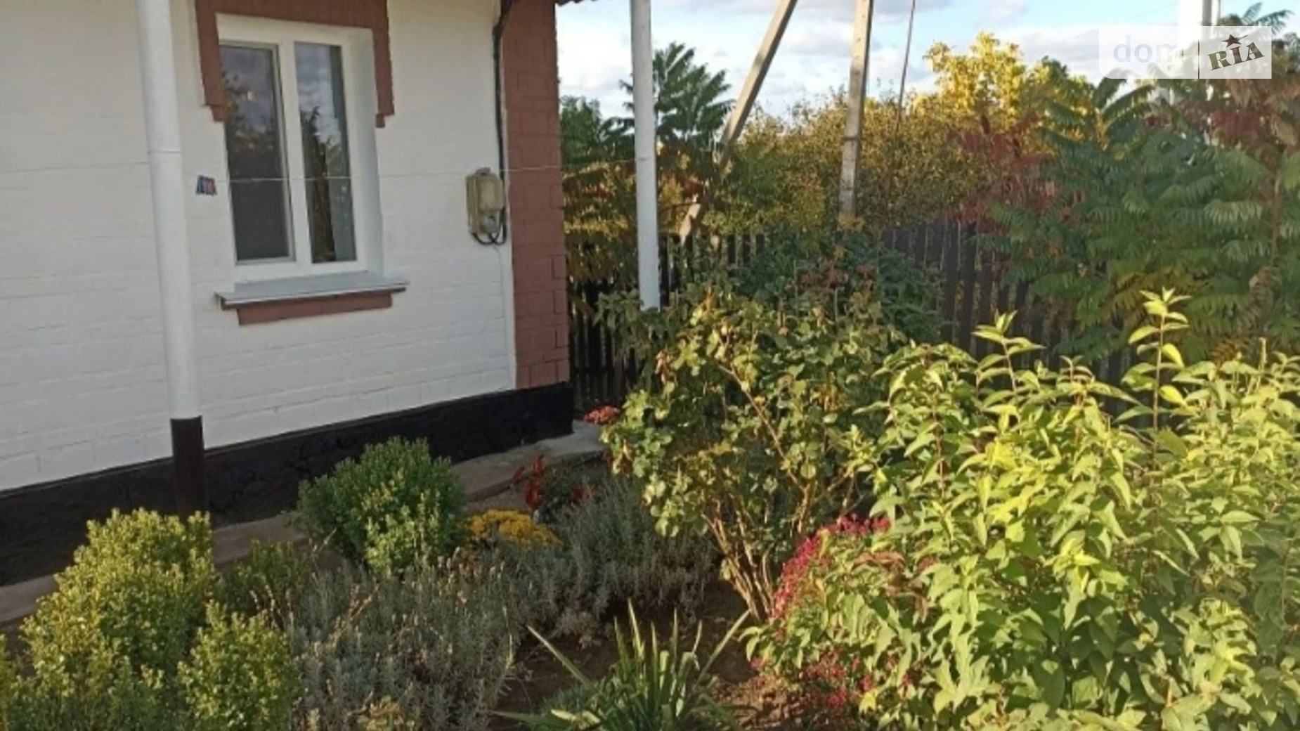 Продается дом на 2 этажа 70 кв. м с подвалом, цена: 60000 $ - фото 2