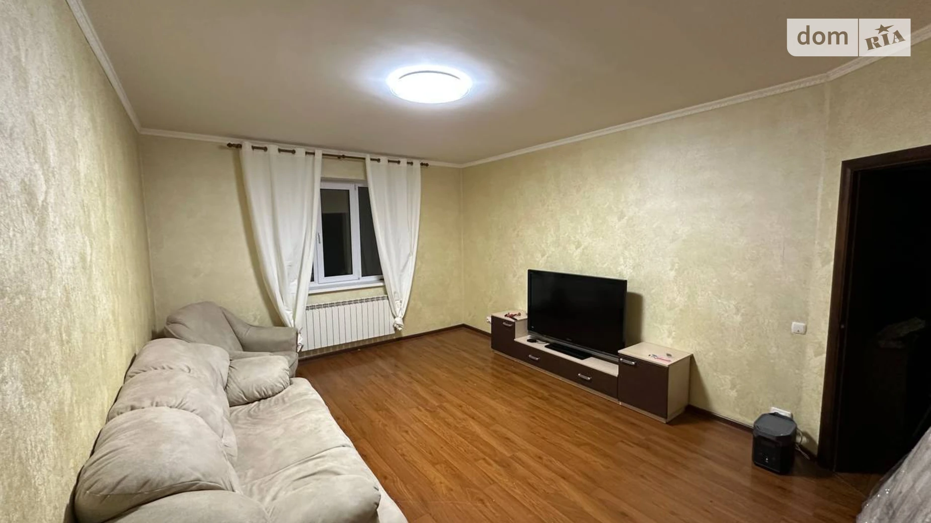 Здається в оренду 3-кімнатна квартира 72 кв. м у Бучі, вул. Івана Руденка, 28 - фото 2