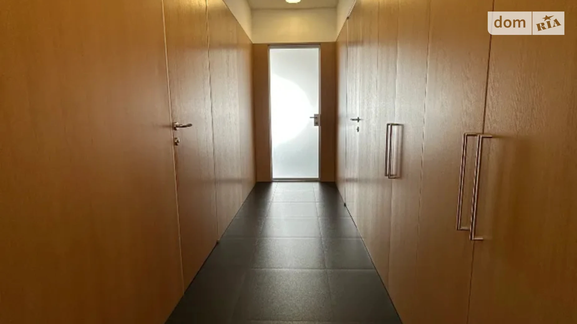 Продается 3-комнатная квартира 130 кв. м в Днепре, ул. Гусенко, 17 - фото 5