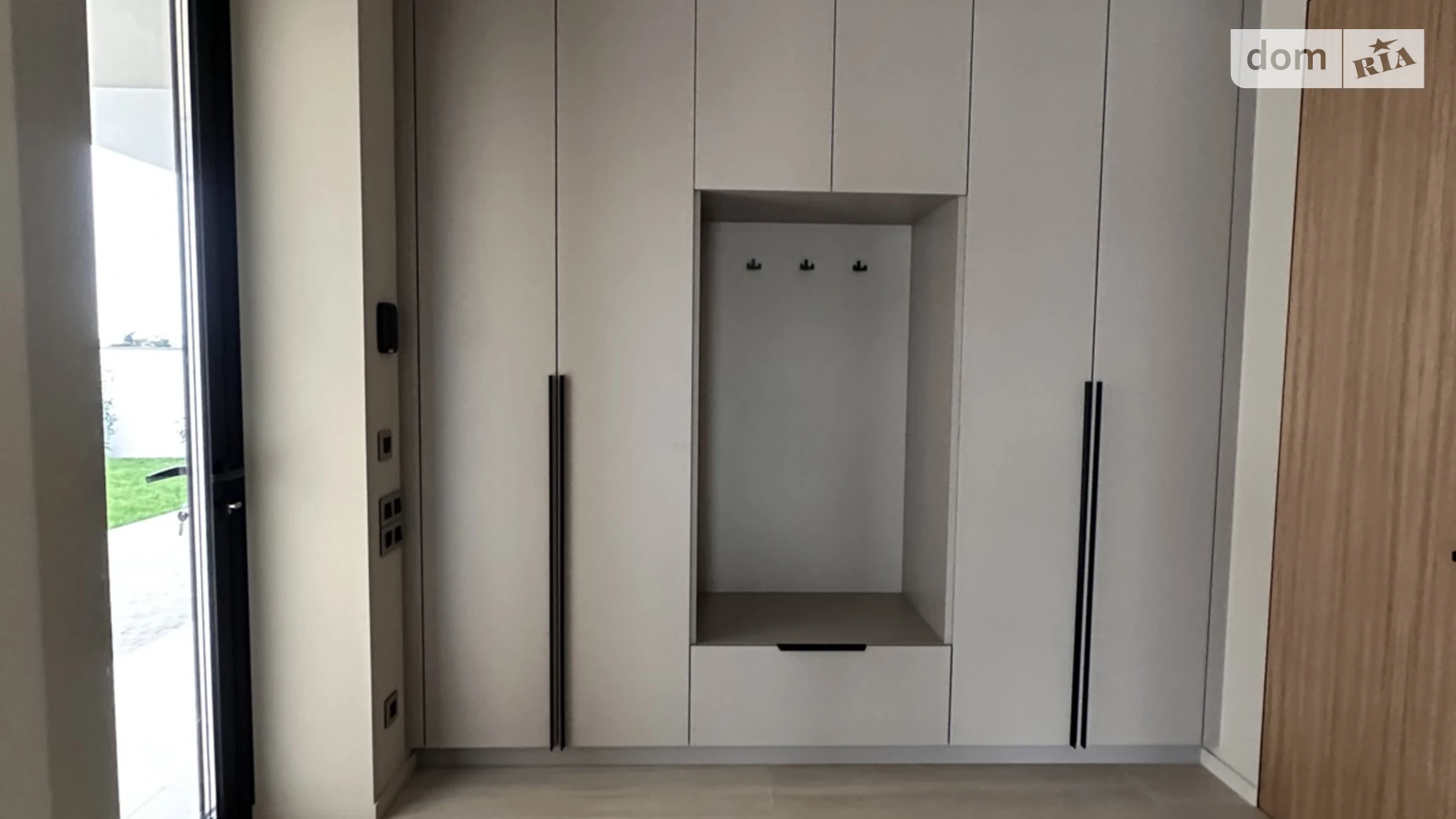 Продается одноэтажный дом 180 кв. м с подвалом, цена: 950000 $ - фото 3