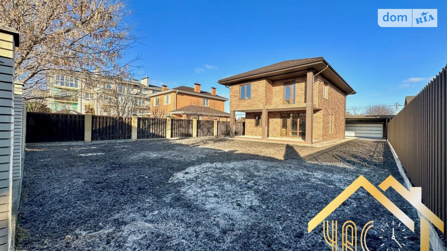 Продается дом на 2 этажа 175 кв. м с камином, цена: 210000 $ - фото 3