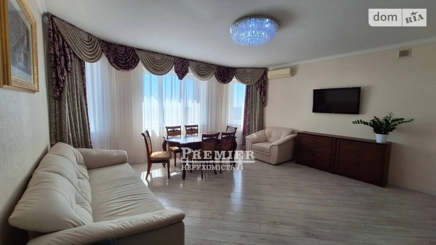 Продается 1-комнатная квартира 70.1 кв. м в Черноморске, цена: 80000 $ - фото 3