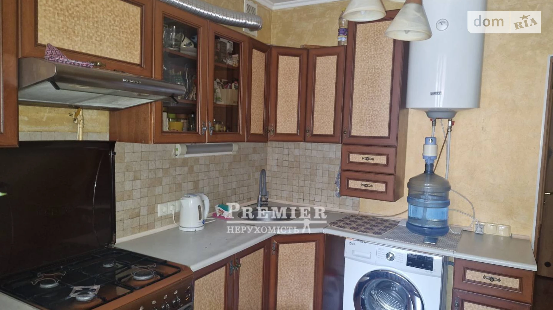 Продается 1-комнатная квартира 40.1 кв. м в Черноморске, цена: 45000 $ - фото 2