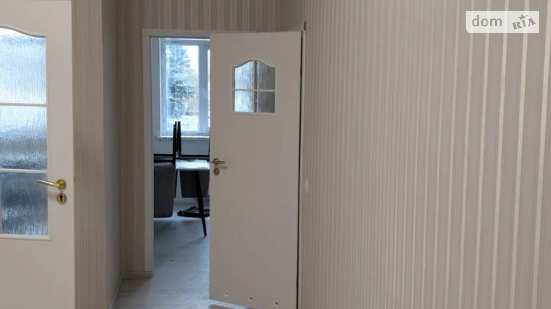 Продается 2-комнатная квартира 56 кв. м в Костополе, ул. Деревянная(Гвардейская) - фото 2