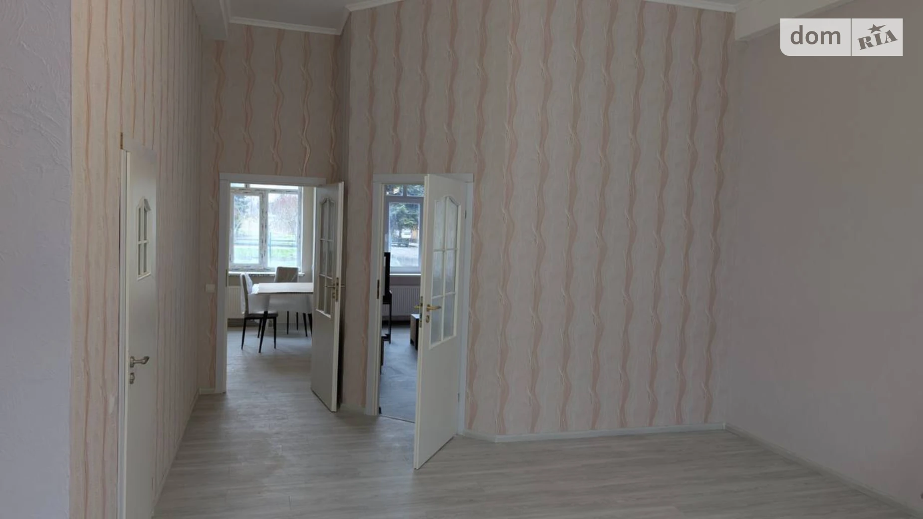 Продается 2-комнатная квартира 56 кв. м в Костополе, ул. Деревянная(Гвардейская) - фото 3