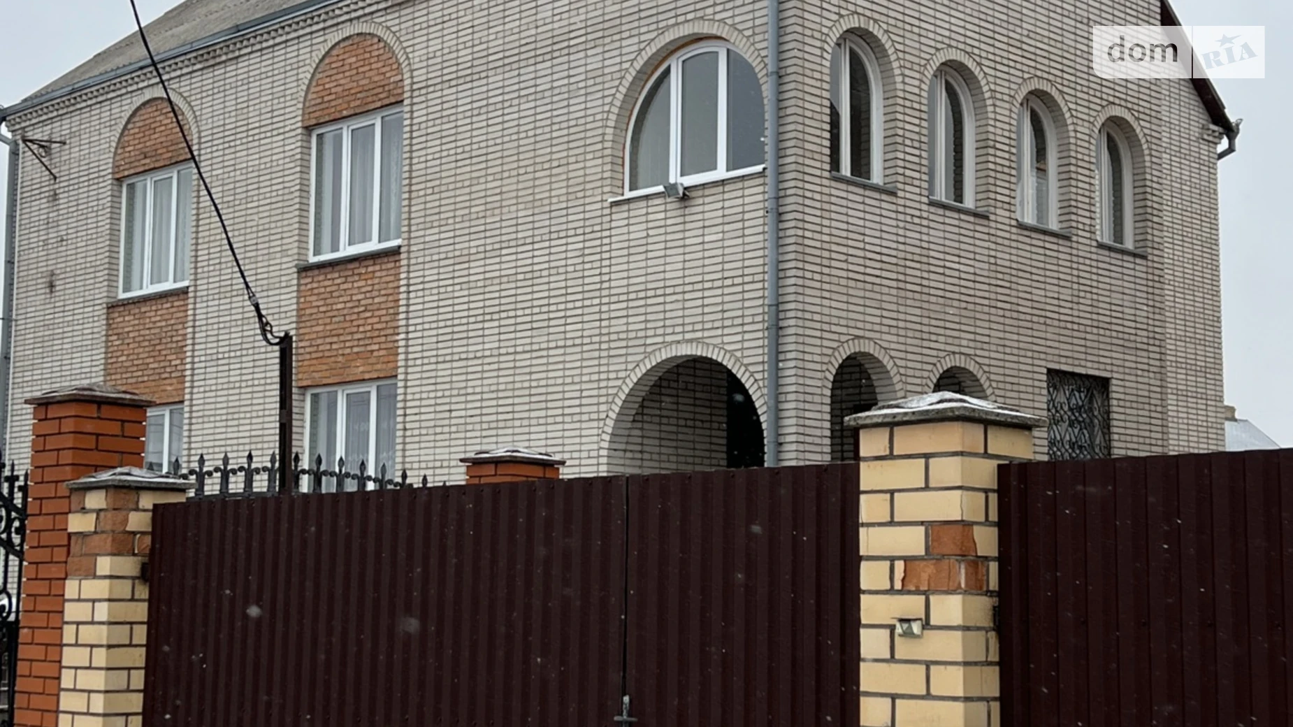 Продается дом на 2 этажа 468 кв. м с беседкой, цена: 220000 $ - фото 3