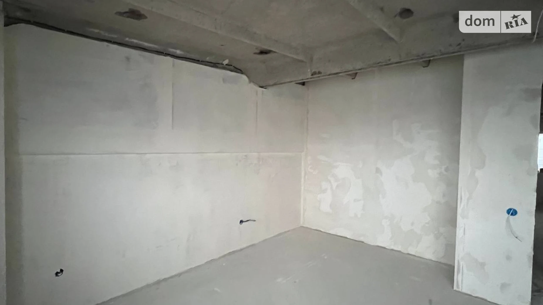 Продается 3-комнатная квартира 119 кв. м в Костополе, ул. Деревянная(Гвардейская) - фото 2