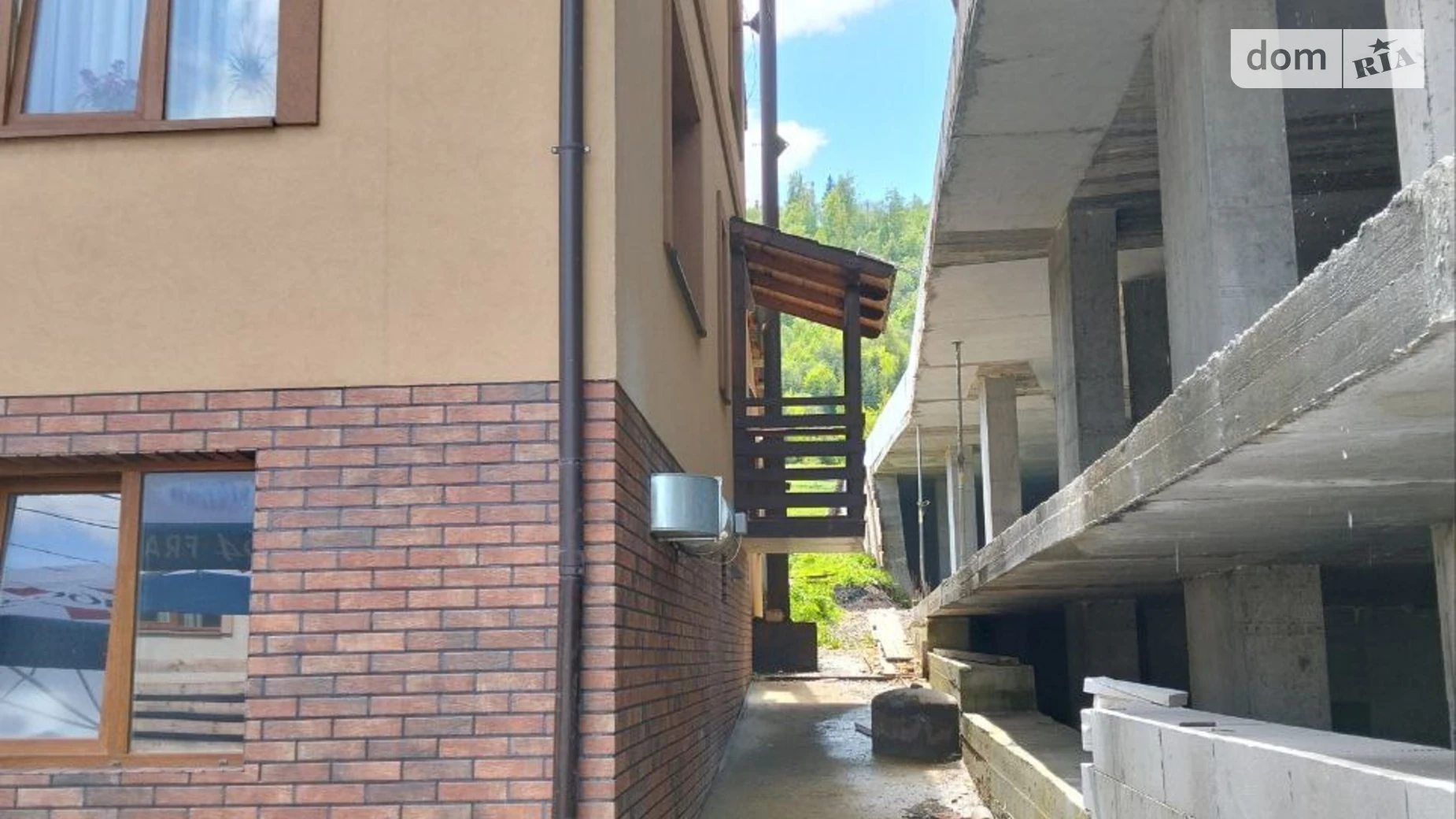 Продается дом на 4 этажа 497 кв. м с балконом, цена: 780000 $ - фото 2