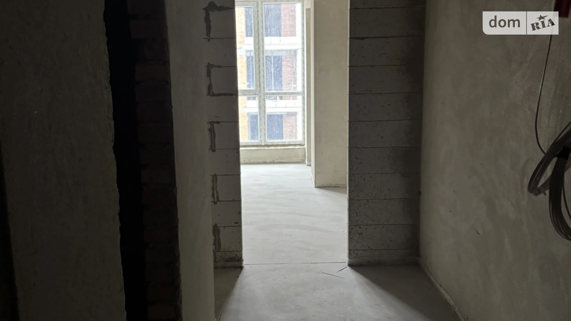 Продается 1-комнатная квартира 36.48 кв. м в Гостомеле, цена: 36480 $ - фото 2