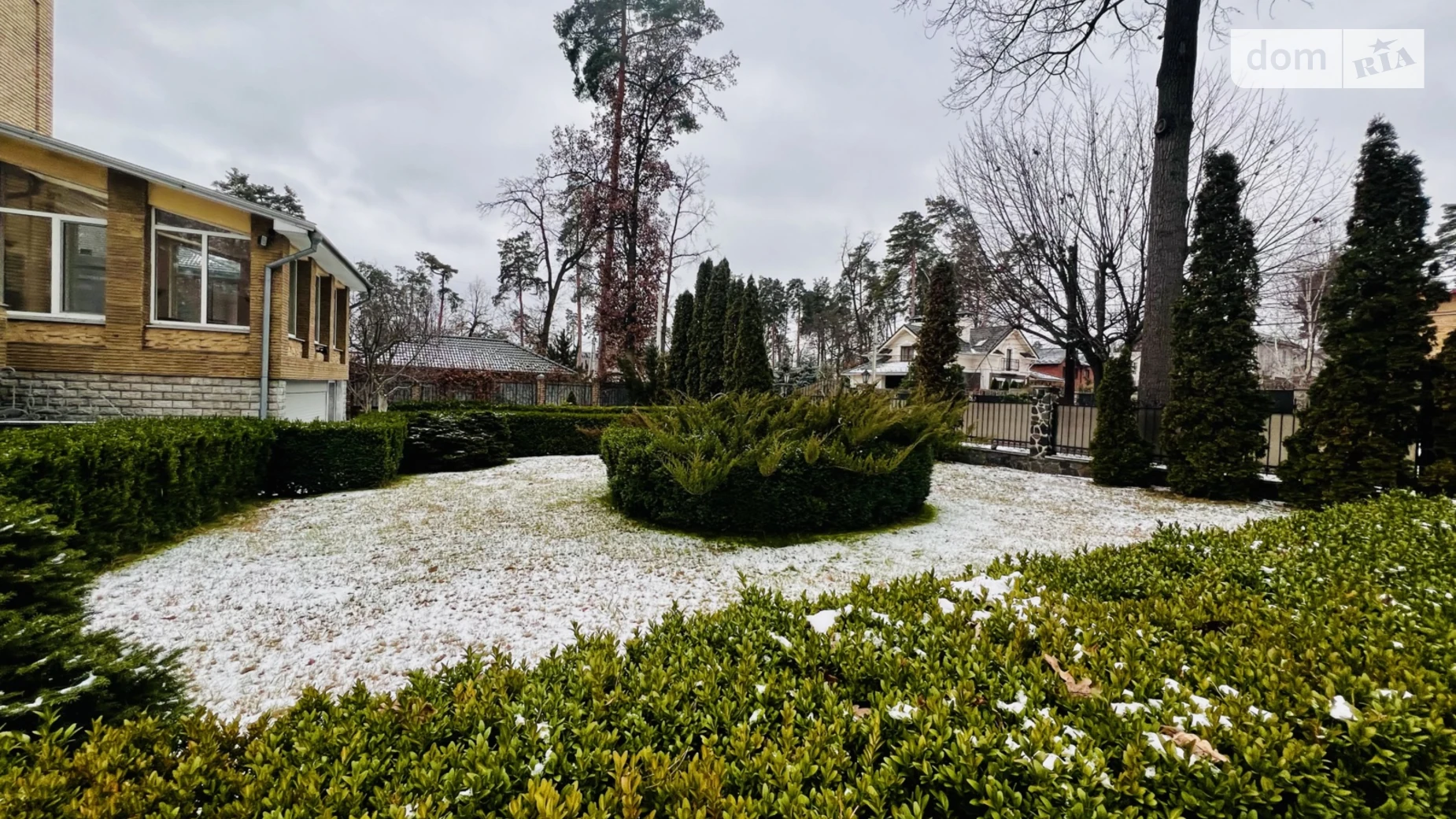 Продается дом на 3 этажа 802.1 кв. м с мебелью, цена: 550000 $ - фото 2