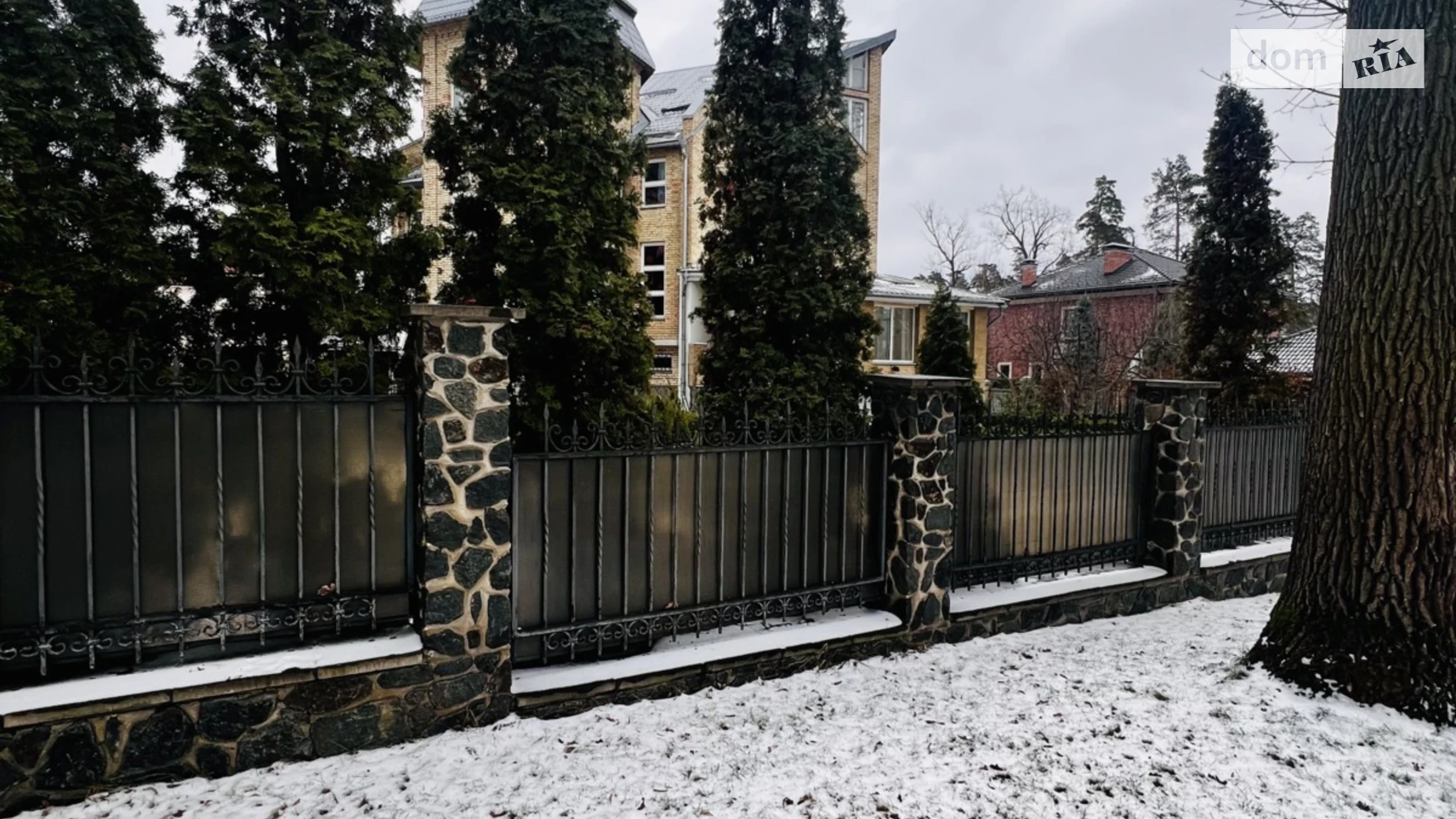 Продается дом на 3 этажа 802.1 кв. м с мебелью, цена: 550000 $ - фото 5