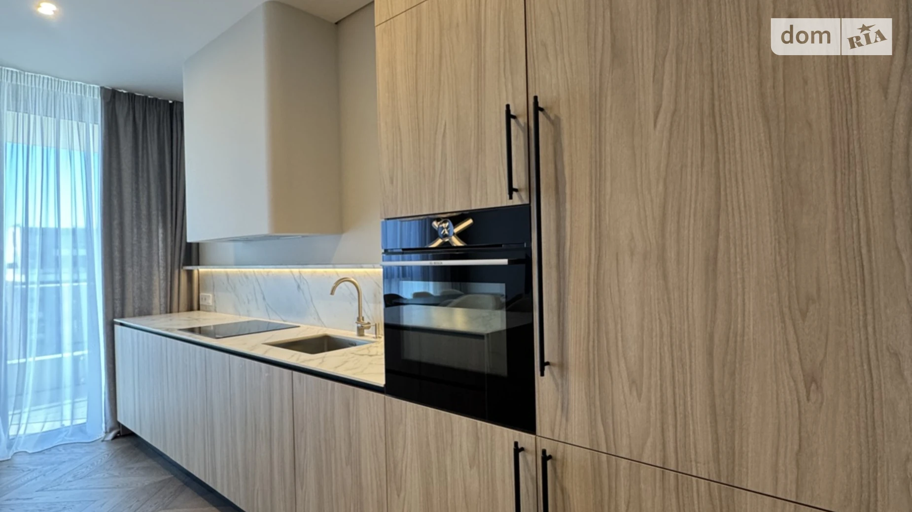 Продается 3-комнатная квартира 130 кв. м в Ужгороде, ул. Легоцкого, 80 - фото 5