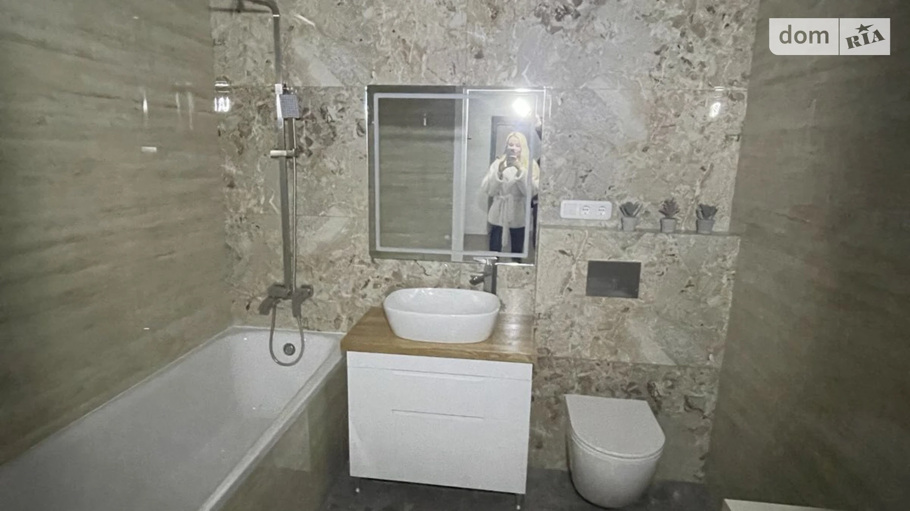 Продается 2-комнатная квартира 82 кв. м в Хмельницком, Старокостянтиновское шоссе, 20/3 - фото 2