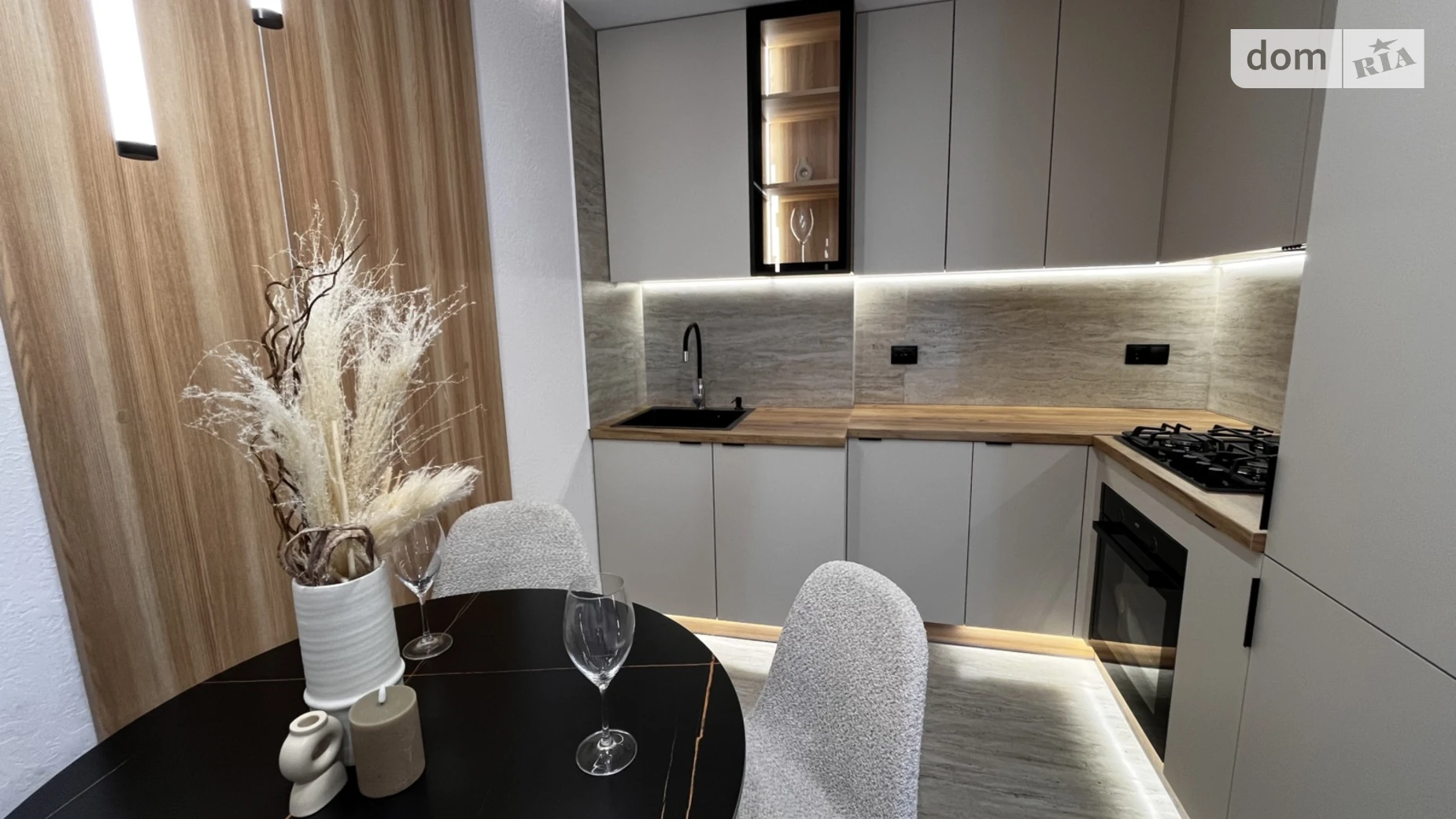 2-комнатная квартира 55 кв. м в Тернополе, ул. Смакулы, 8 - фото 3