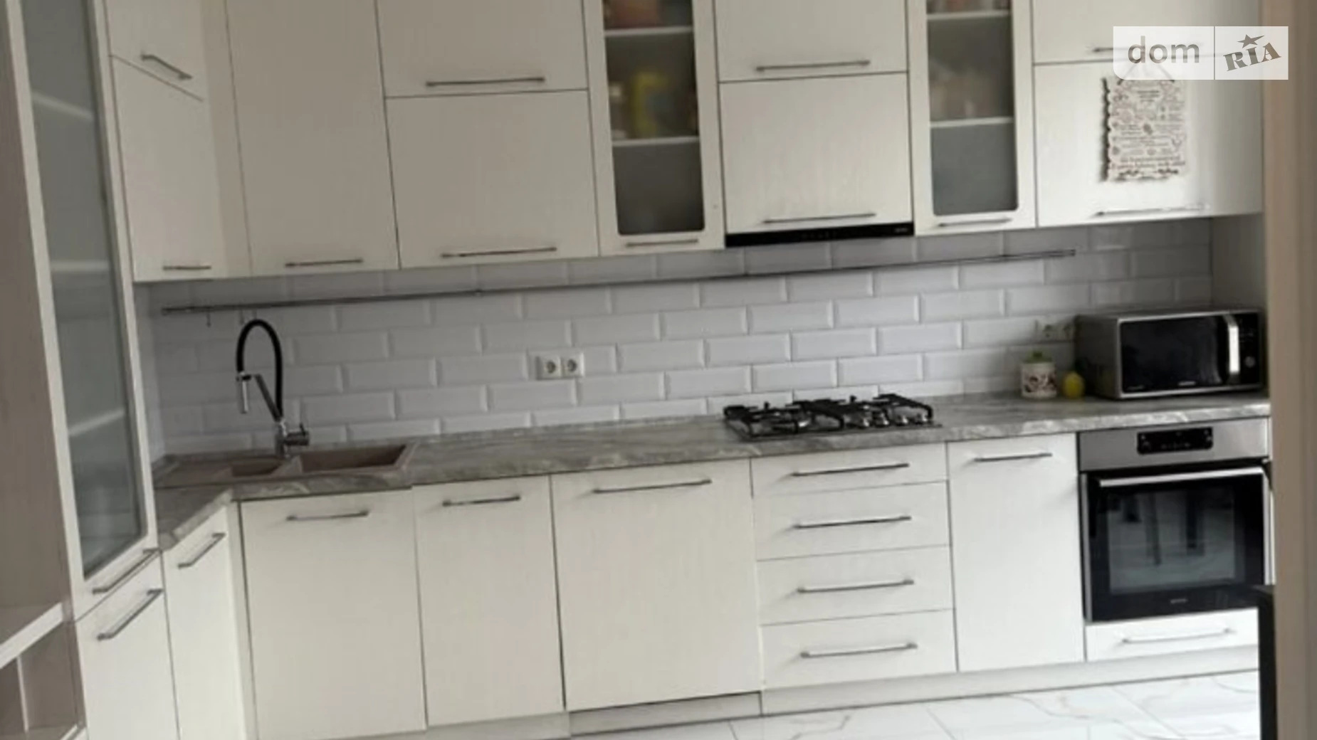 Продается 2-комнатная квартира 65.3 кв. м в Виннице, пер. Интеллигентный - фото 2