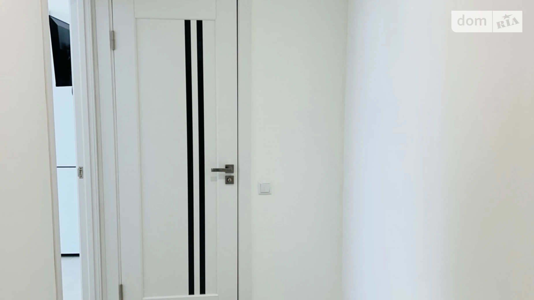 Продается 1-комнатная квартира 45 кв. м в Виннице, ул. Академика Янгеля - фото 3