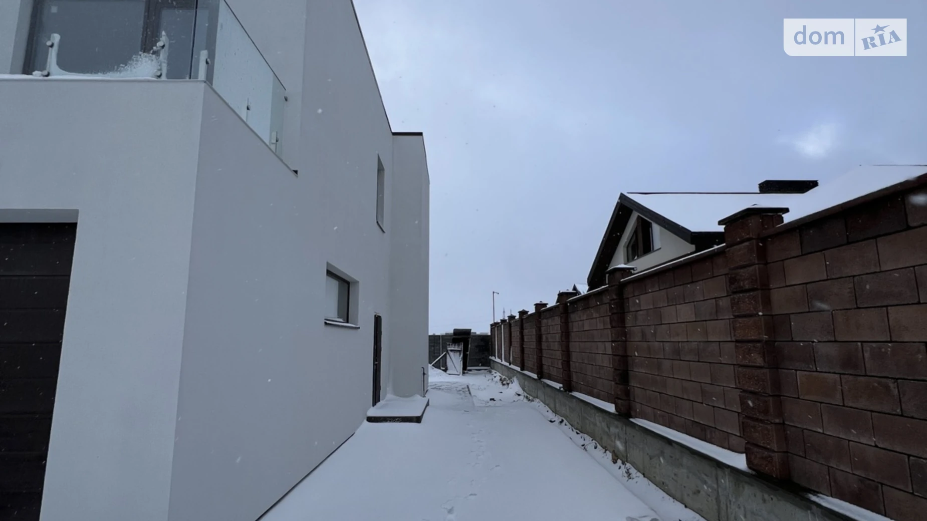 Продается дом на 2 этажа 160 кв. м с мансардой, цена: 154900 $ - фото 4