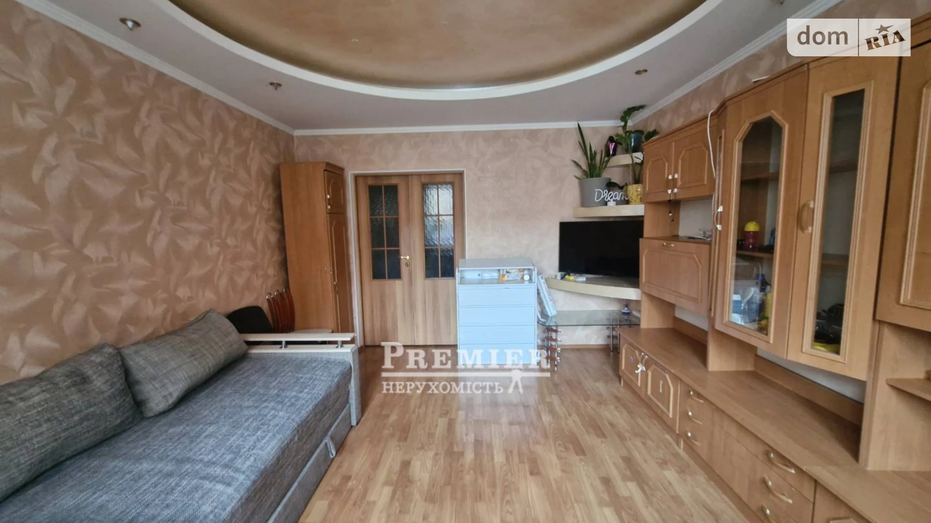 Продается 1-комнатная квартира 40.1 кв. м в Черноморске, цена: 45000 $ - фото 2