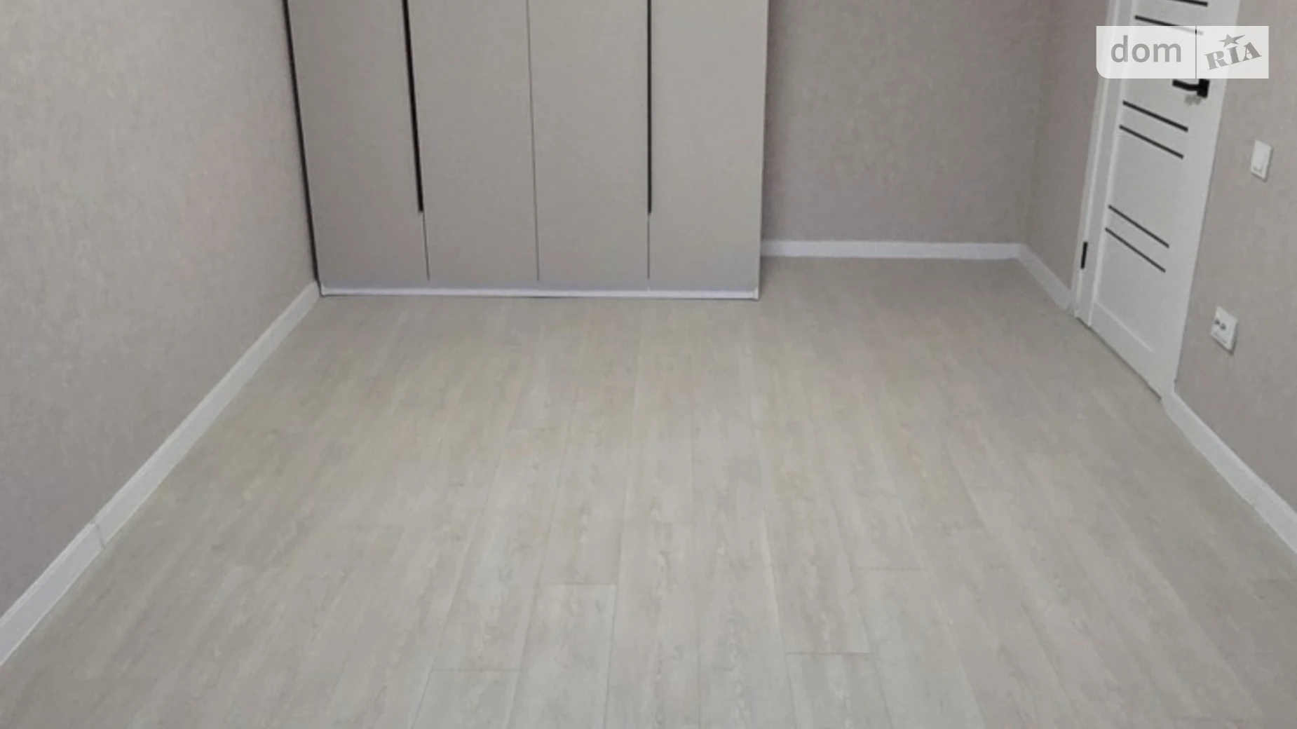 Продается 1-комнатная квартира 27.8 кв. м в Киеве, Харьковское шоссе, 21/1 - фото 2