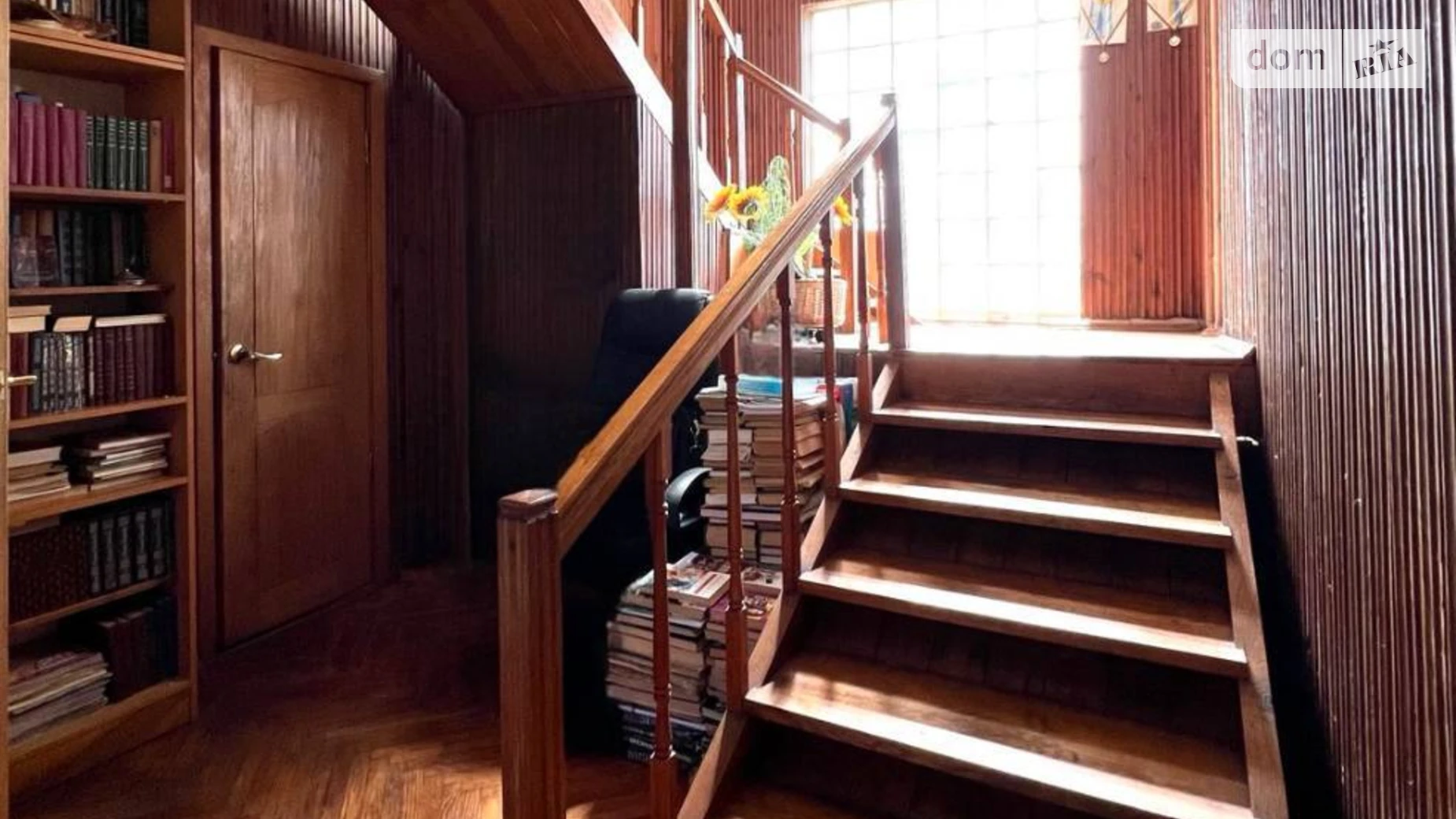 Продается дом на 3 этажа 210 кв. м с верандой, цена: 75000 $ - фото 4