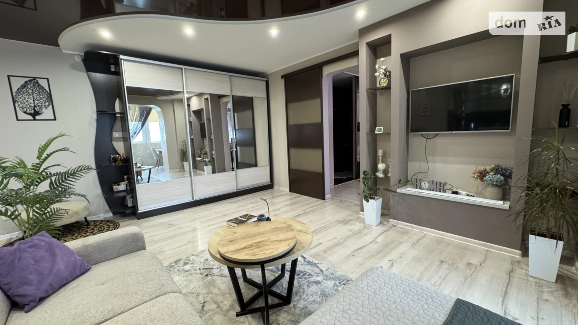 Продается 2-комнатная квартира 70.2 кв. м в Ровно, ул. Буковинская, 14А - фото 4