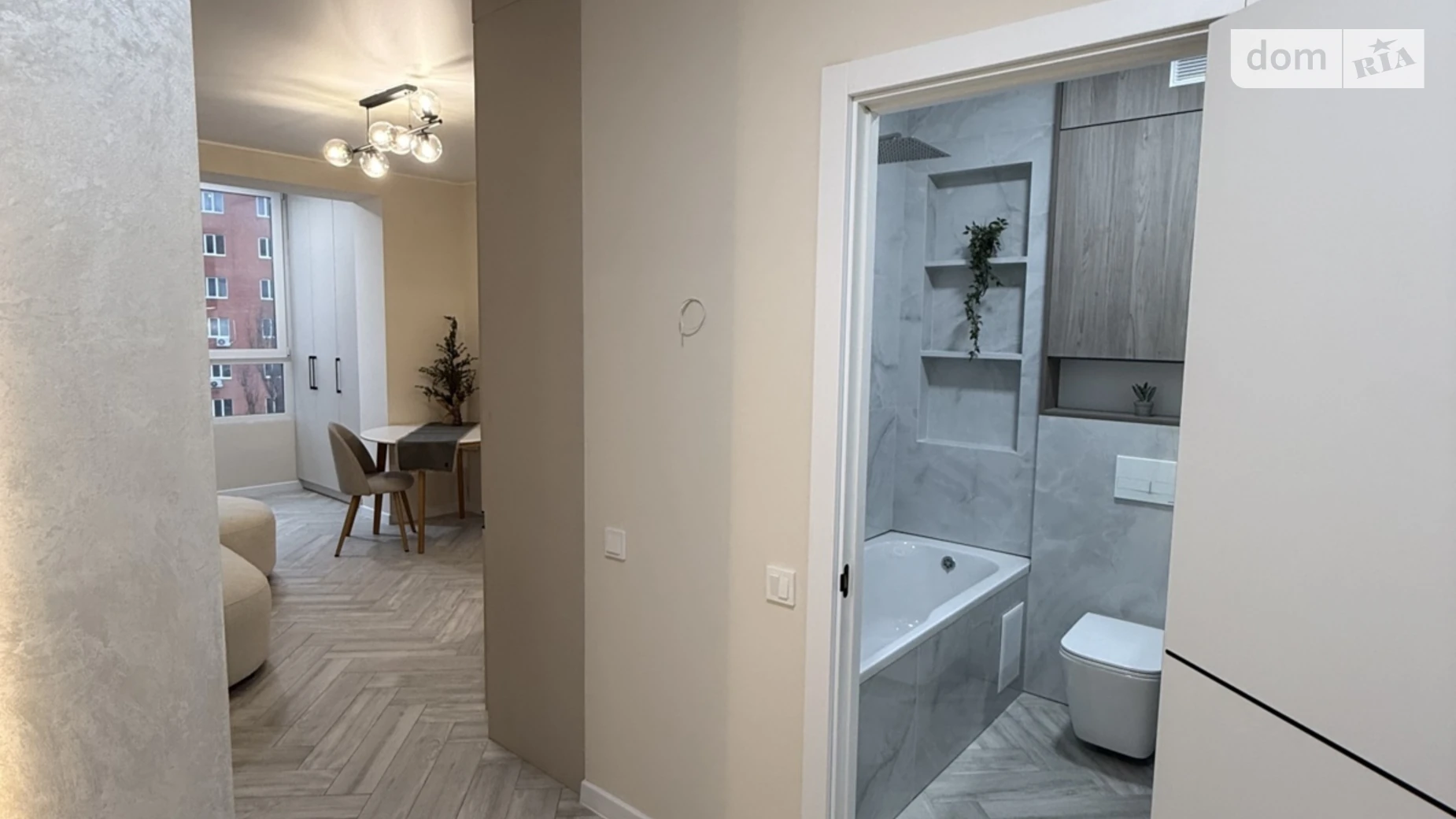 Продается 1-комнатная квартира 45 кв. м в Виннице, ул. Костя Широцкого, 5А - фото 3