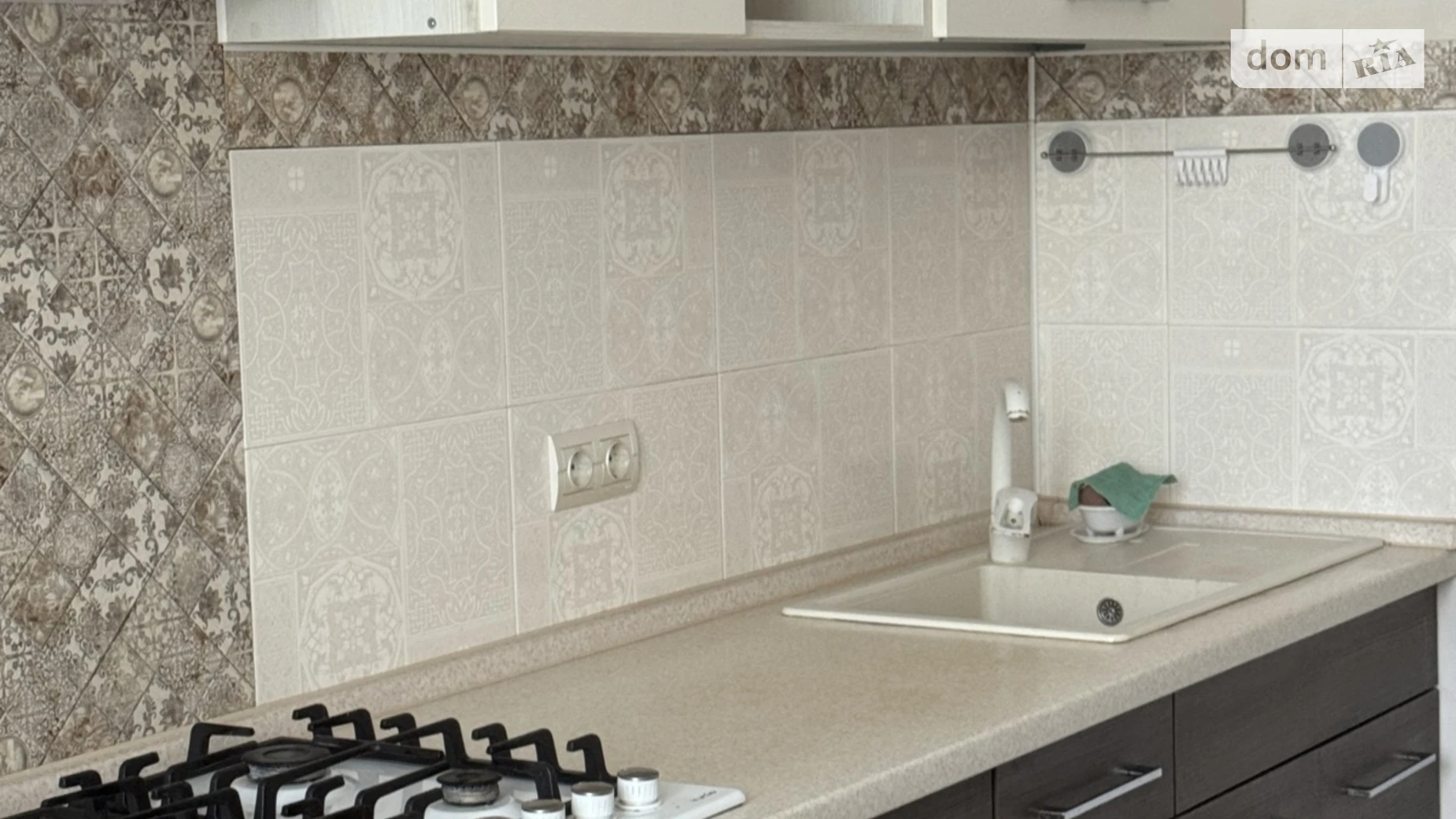 Сдается в аренду одноэтажный дом 100 кв. м с балконом, цена: 500 $ - фото 3