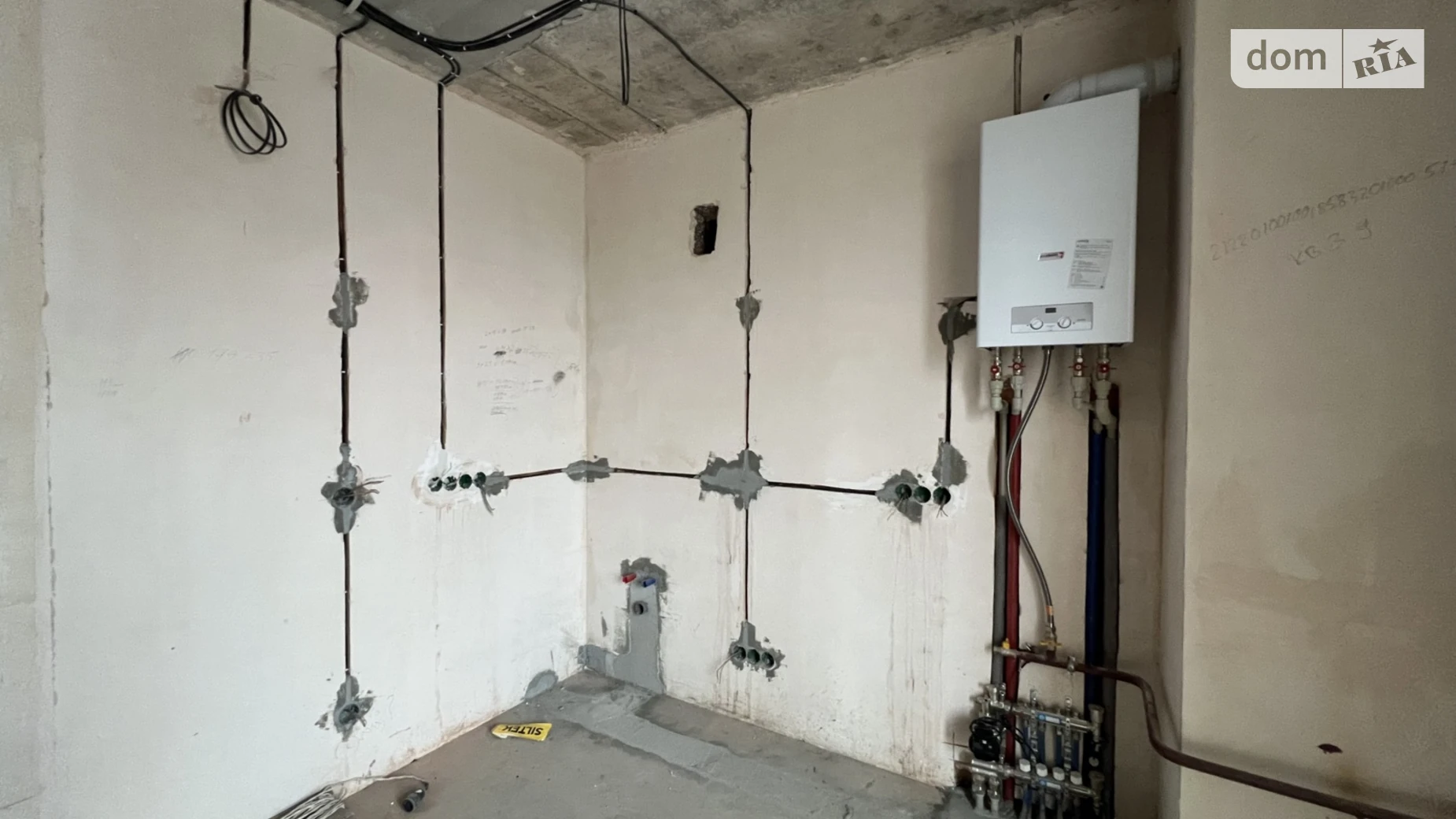 Продается 2-комнатная квартира 63 кв. м в Гостомеле, ул. Свято-Покровская, 73Б/8 - фото 5