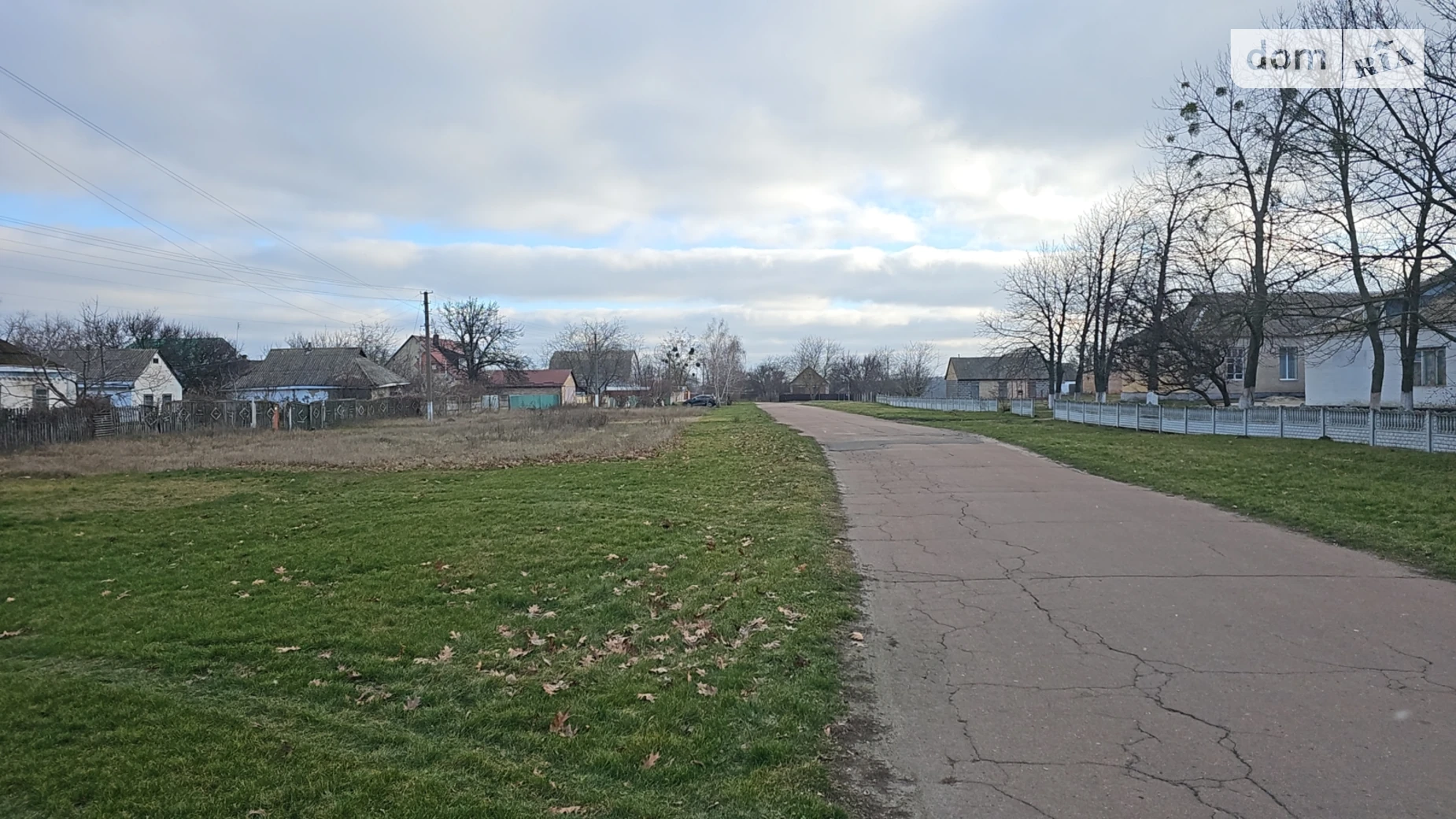 Продается дом на 3 этажа 200 кв. м с гаражом, цена: 150000 $ - фото 3